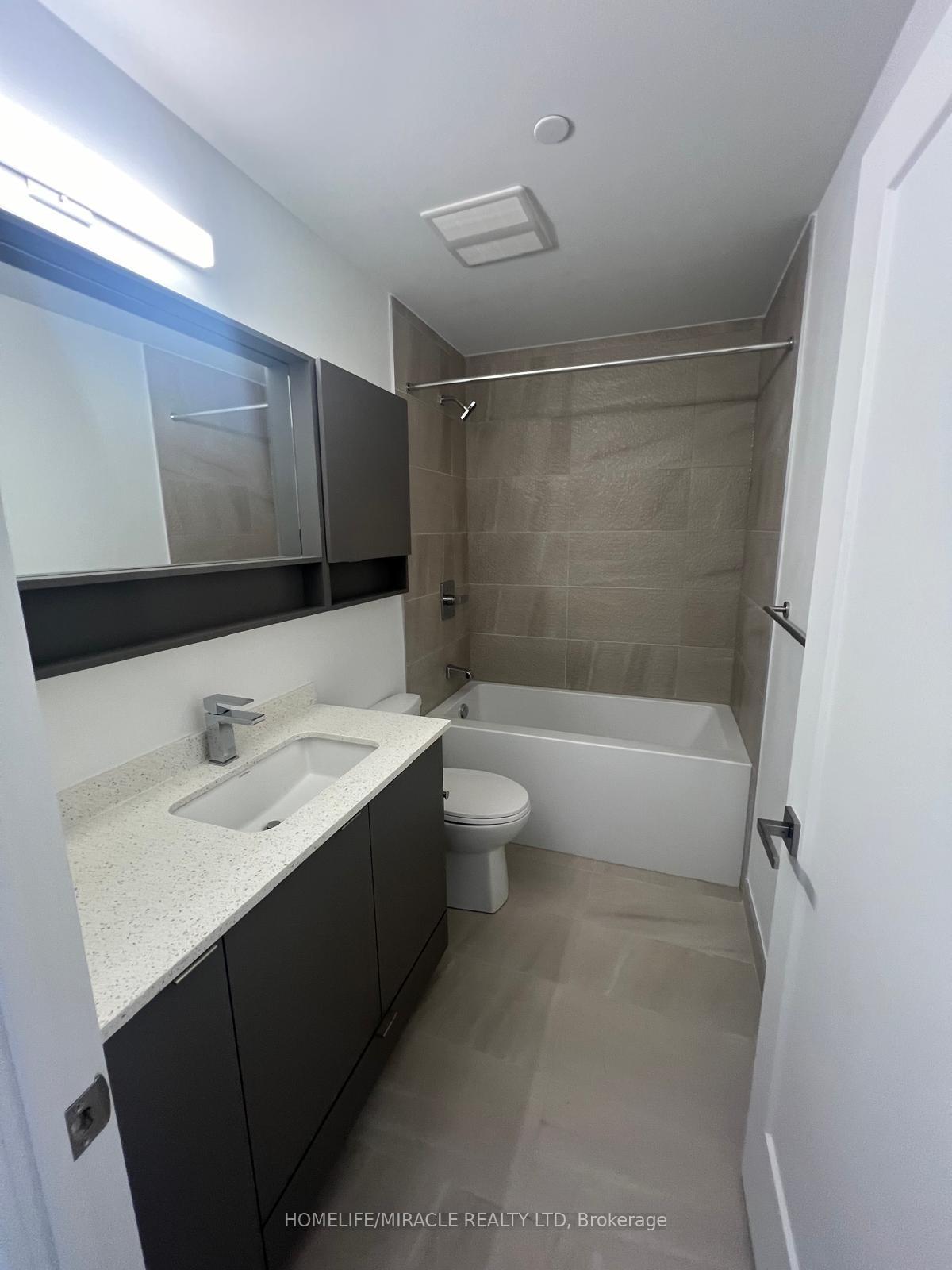 Photo 6 of Unit 320, 415 Main Street W, Hamilton, Kirkendall — HOMEH