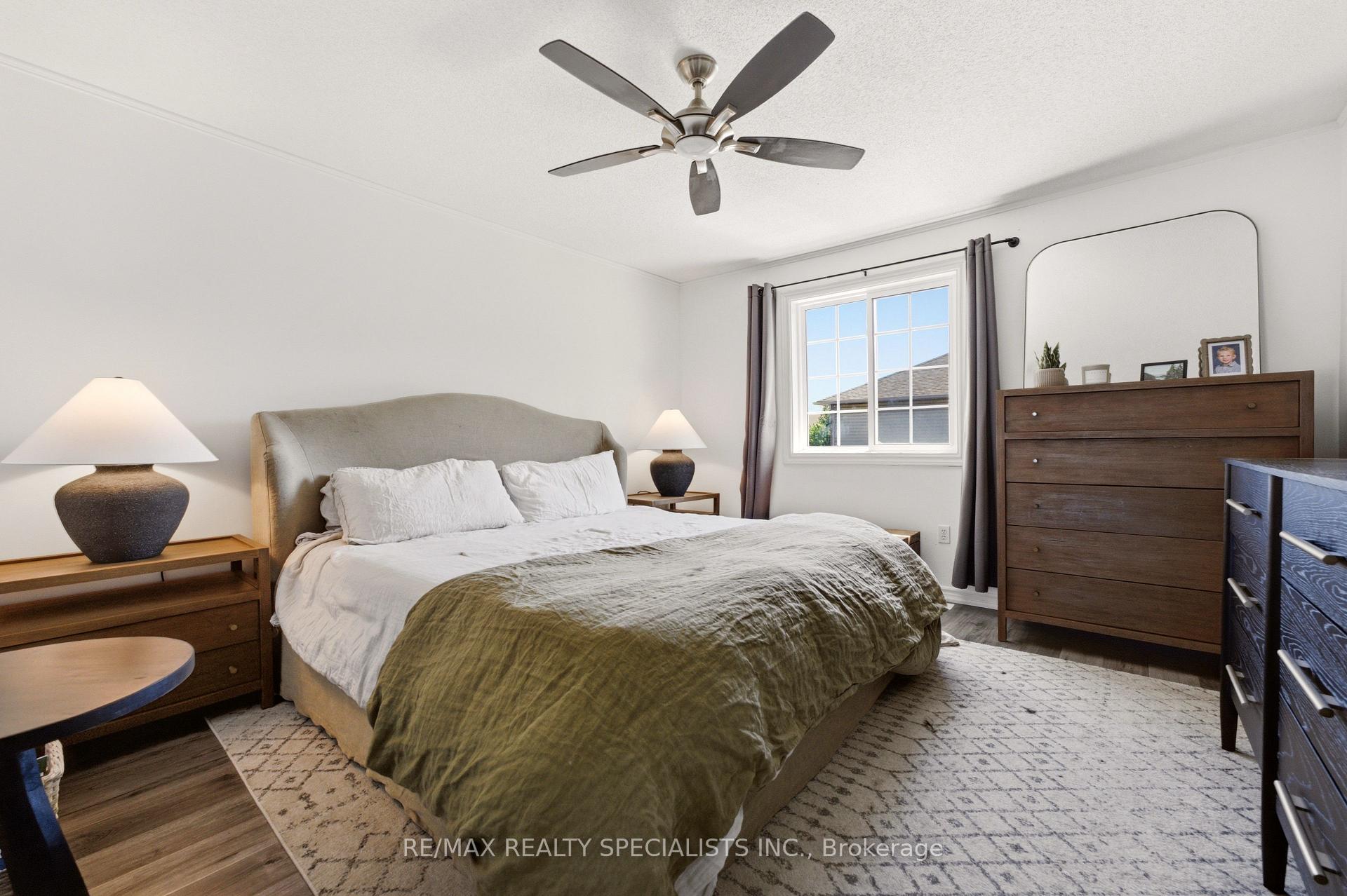 Photo 14 of Unit 10, 39 Pinewoods Drive, Hamilton, Stoney Creek Mountain — HOMEH