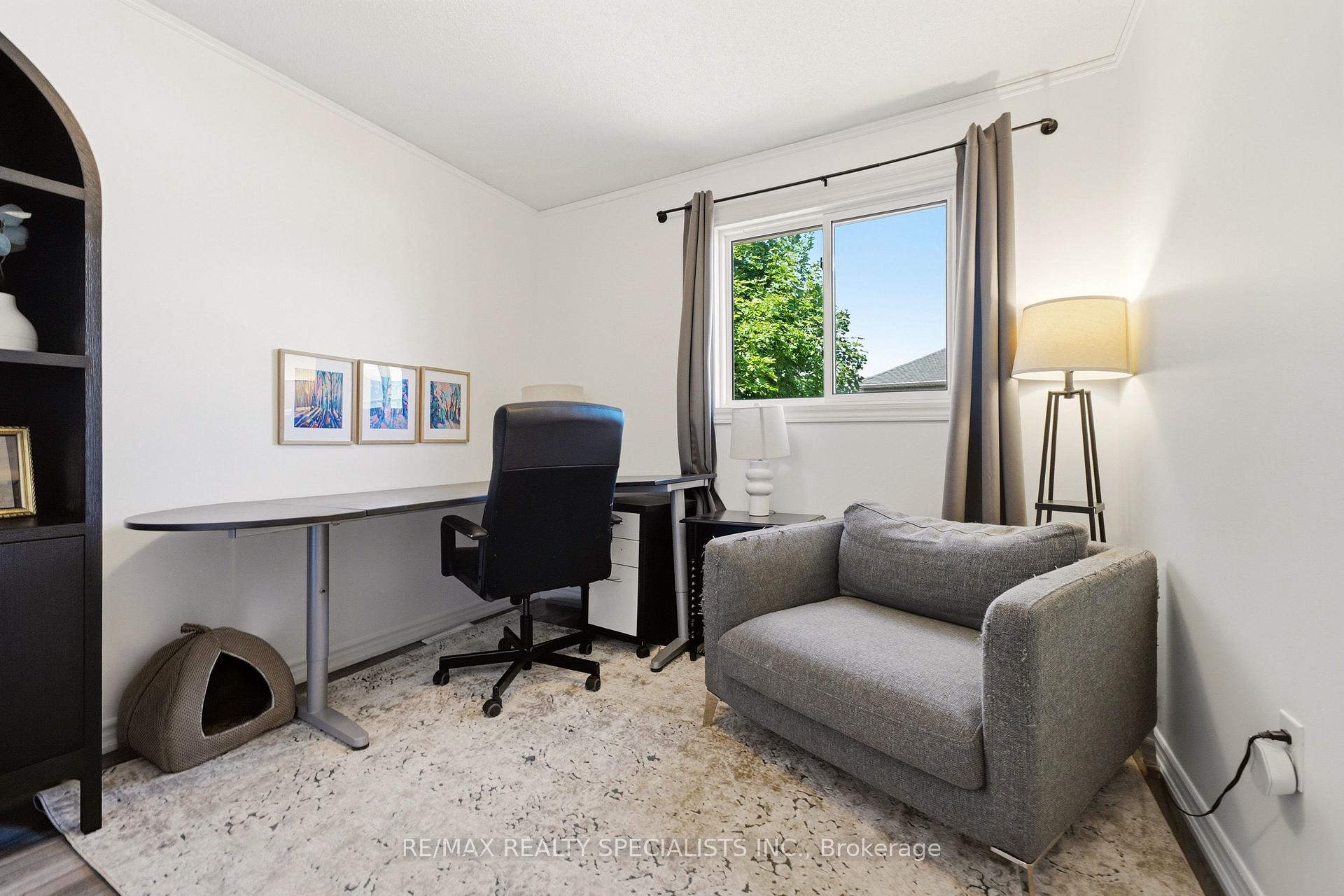 Photo 17 of Unit 10, 39 Pinewoods Drive, Hamilton, Stoney Creek Mountain — HOMEH