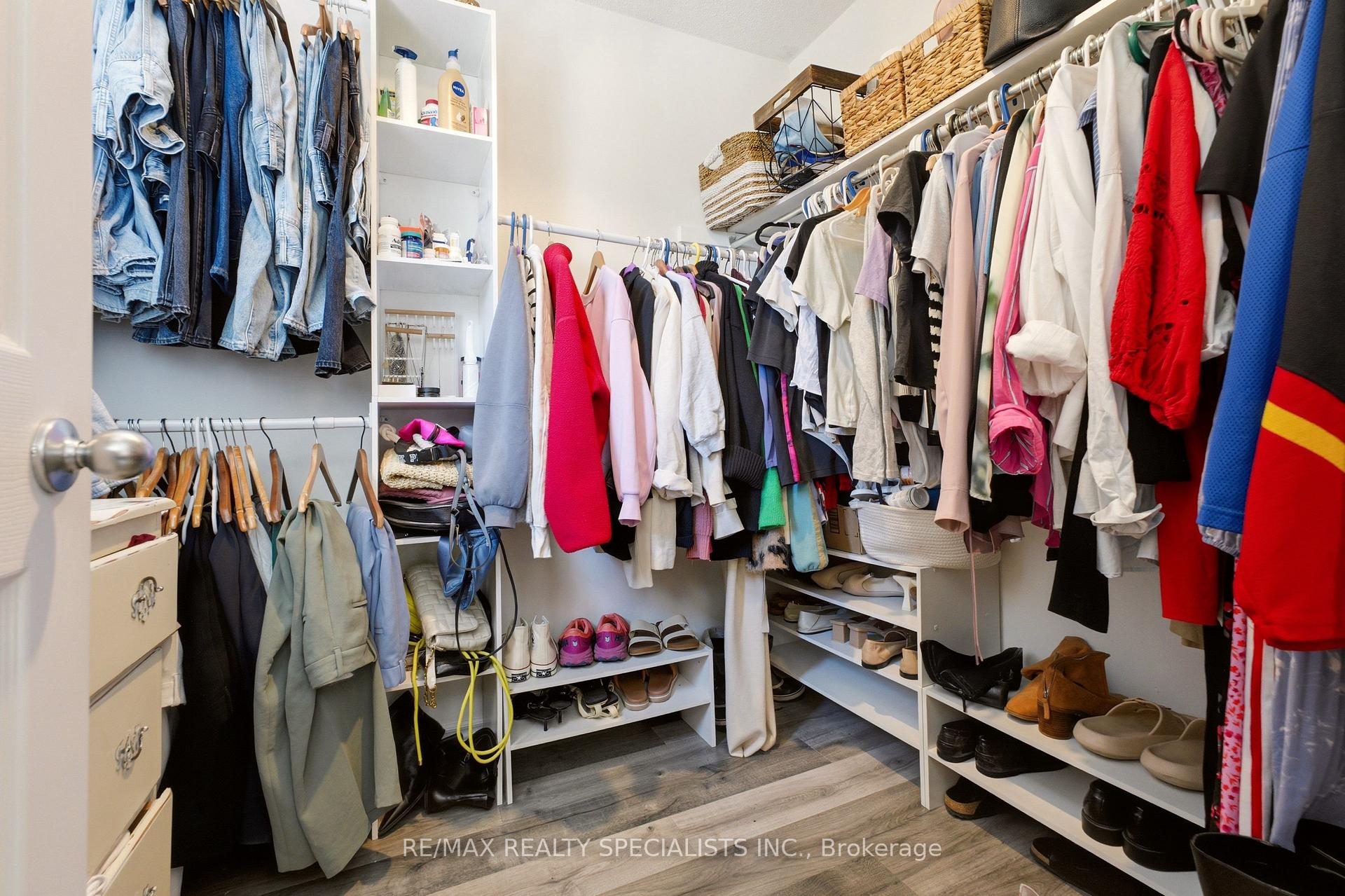 Photo 19 of Unit 10, 39 Pinewoods Drive, Hamilton, Stoney Creek Mountain — HOMEH