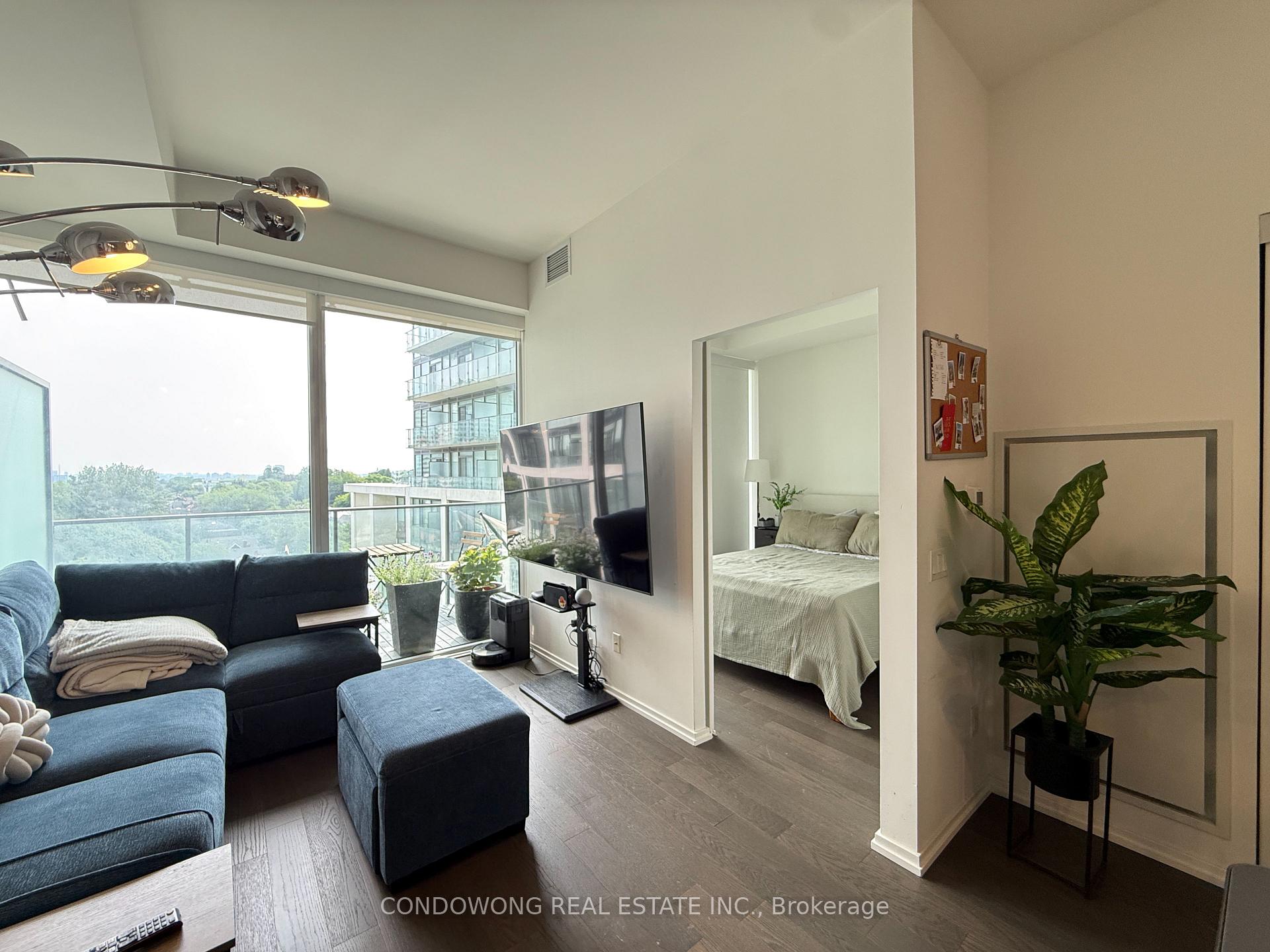 Front of Unit 1242, 8 Hillsdale Avenue E