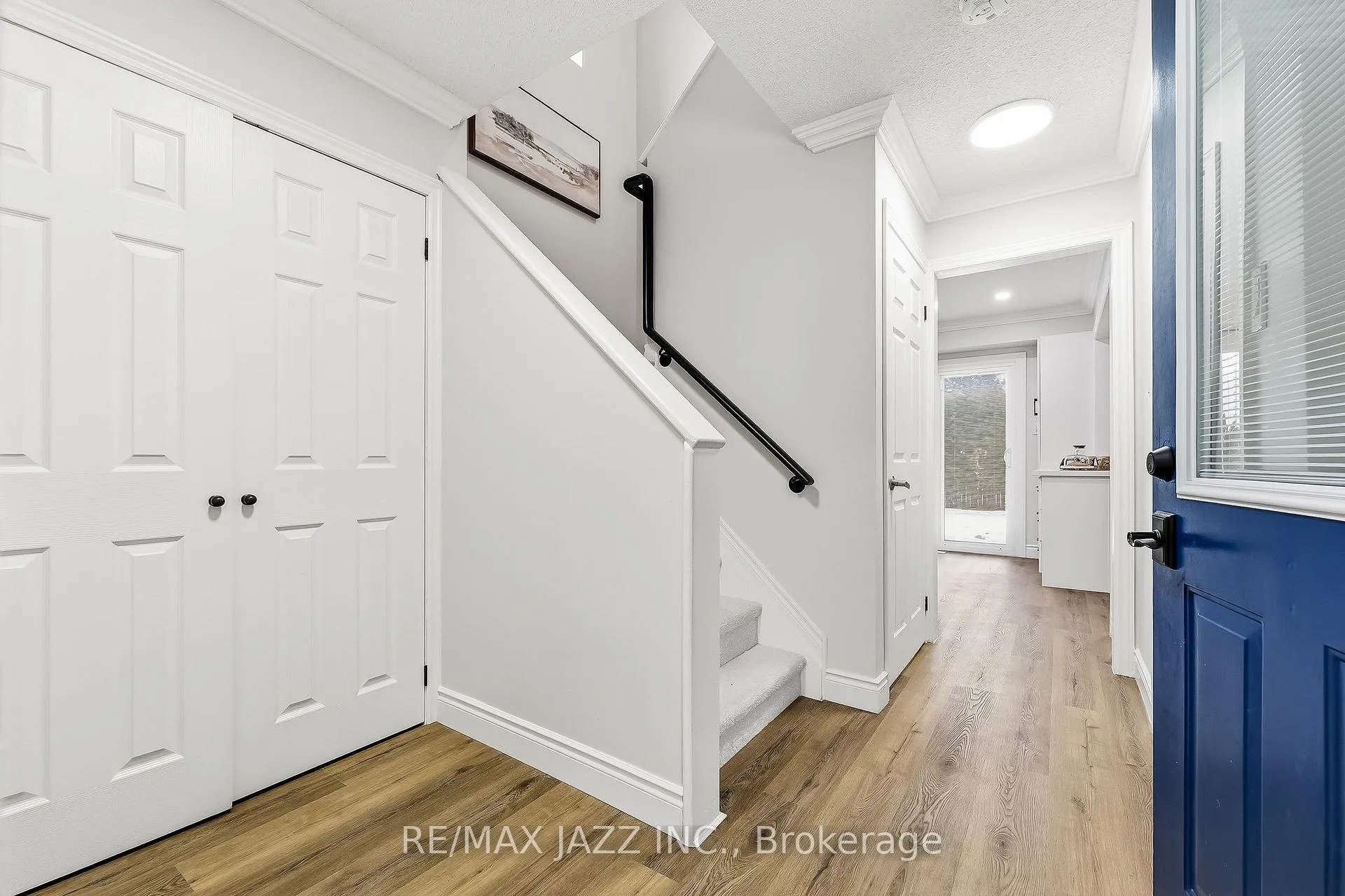 Photo 6 of 14 Kershaw Street, Clarington, Bowmanville — HOMEH