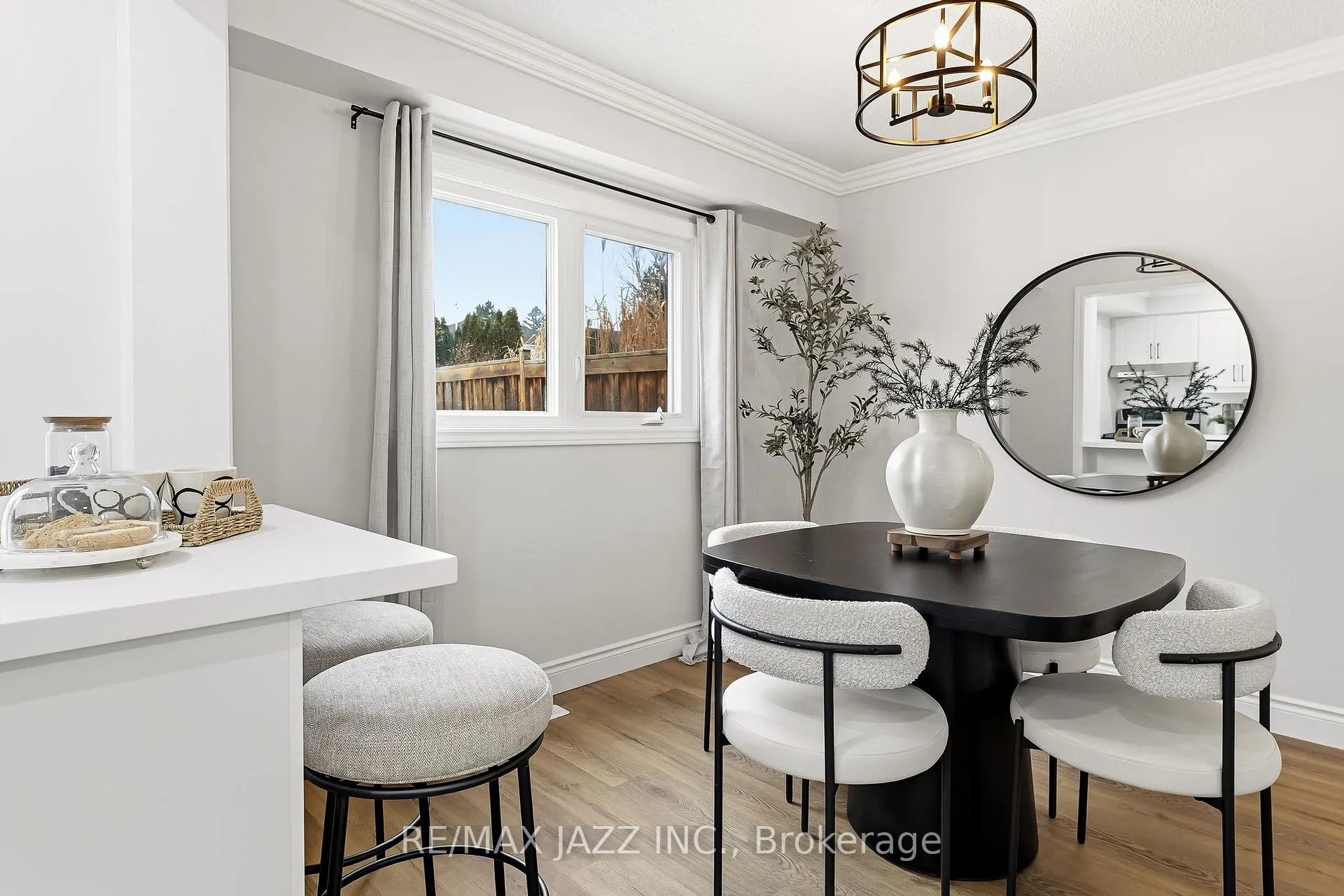 Photo 15 of 14 Kershaw Street, Clarington, Bowmanville — HOMEH