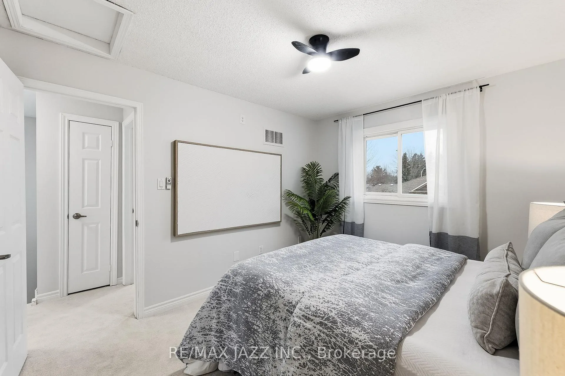 Photo 27 of 14 Kershaw Street, Clarington, Bowmanville — HOMEH