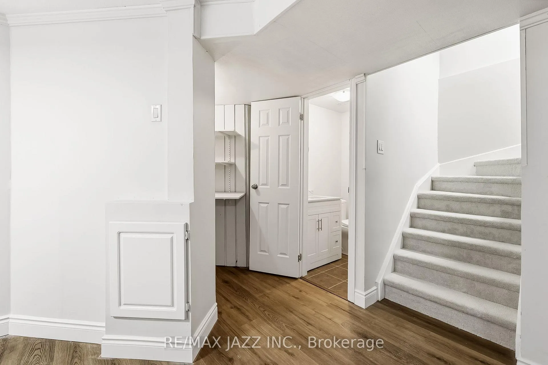 Photo 34 of 14 Kershaw Street, Clarington, Bowmanville — HOMEH