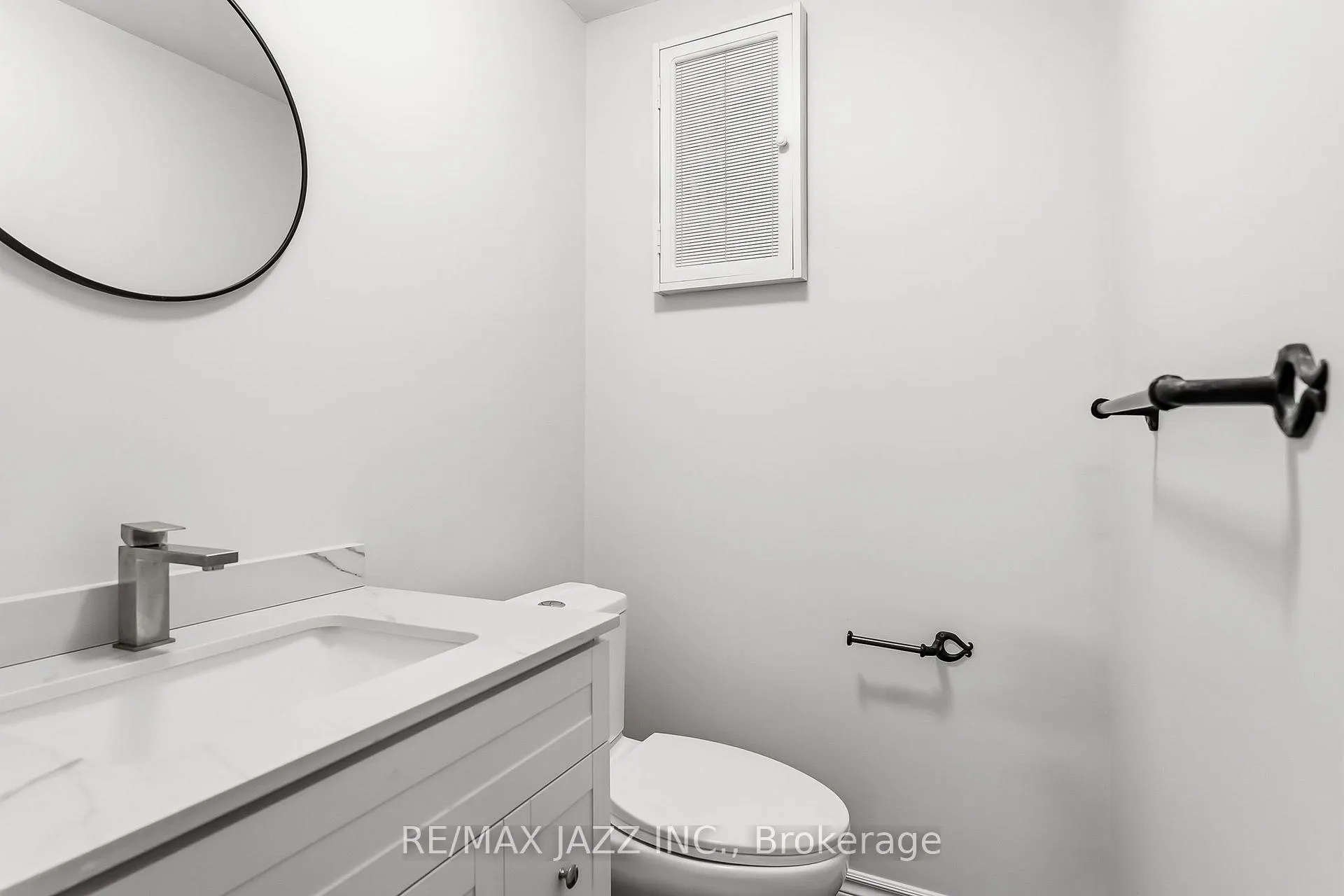 Photo 36 of 14 Kershaw Street, Clarington, Bowmanville — HOMEH