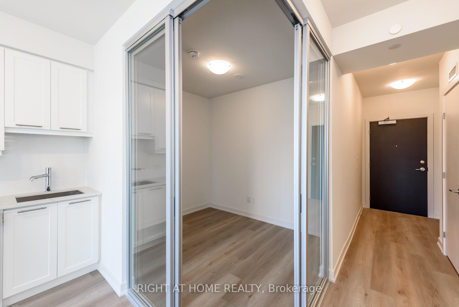 Photo 10 of Unit 701, 385 Winston Road, Grimsby, Grimsby Beach — HOMEH