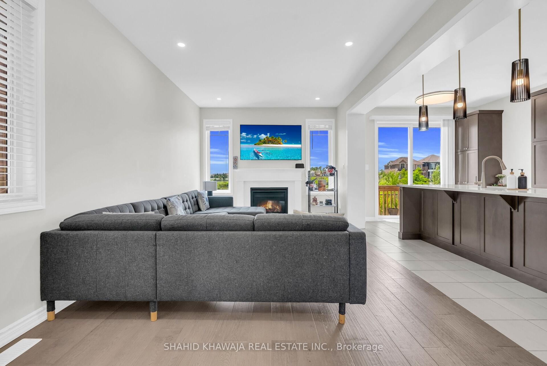 Photo 5 of 143 Yates Drive, Milton, Cobban — HOMEH