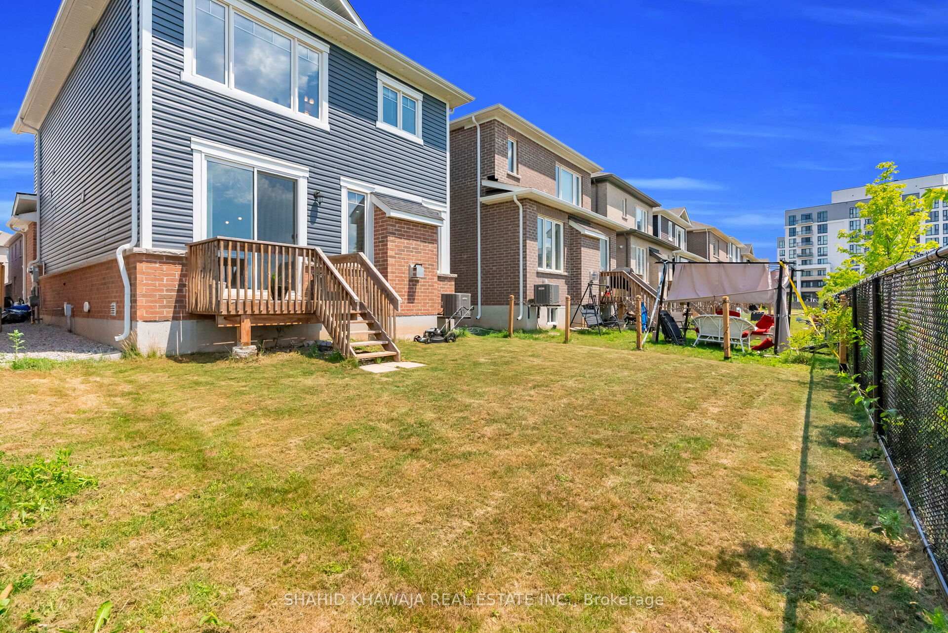 Photo 41 of 143 Yates Drive, Milton, Cobban — HOMEH