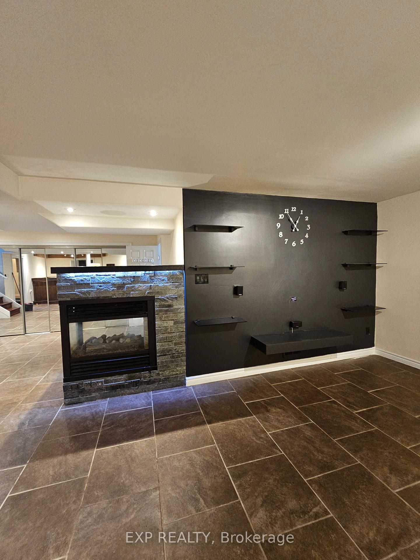 Photo 20 of 90 Morenz Crescent, Kingston, Rideau — HOMEH