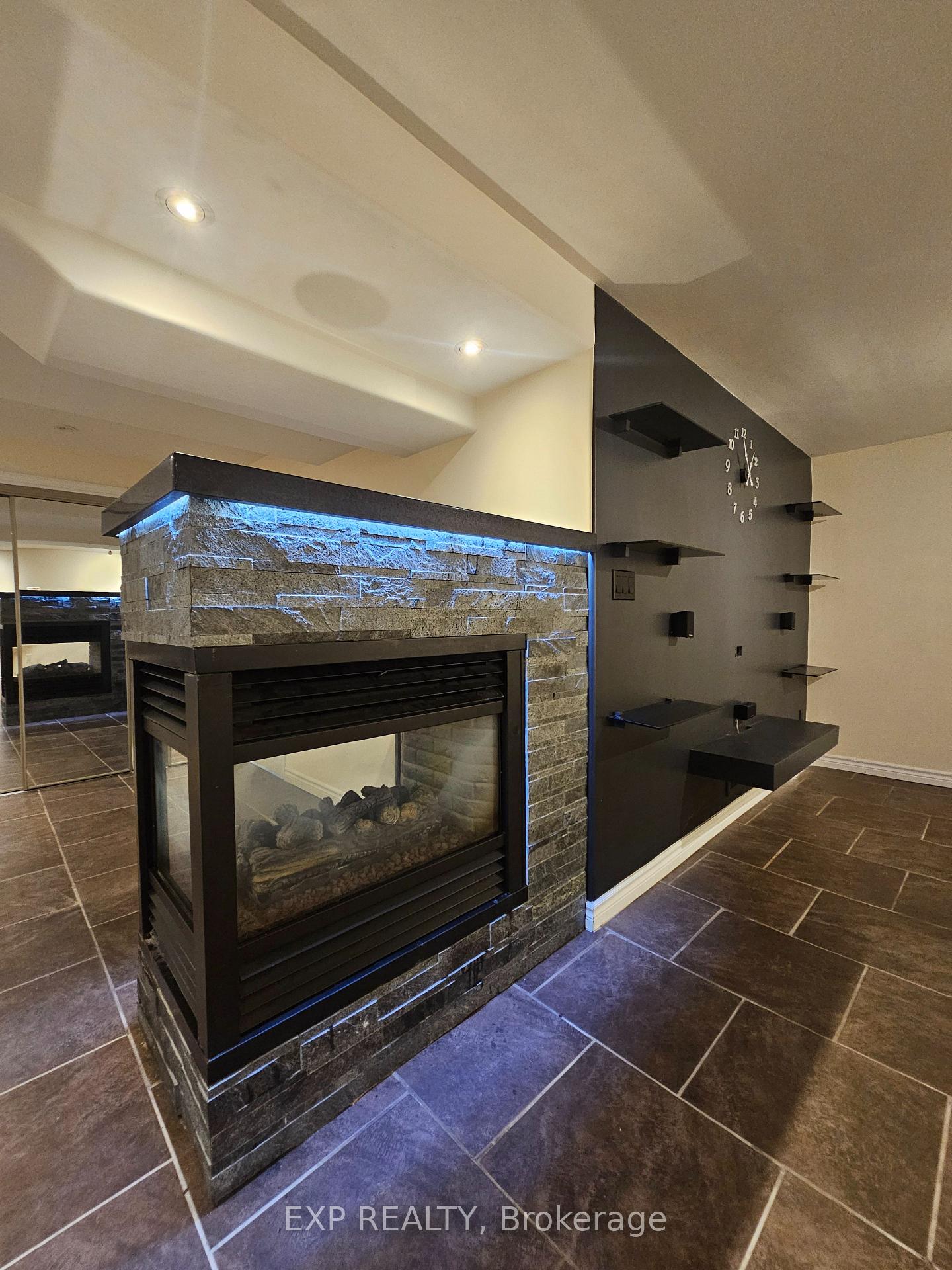 Photo 21 of 90 Morenz Crescent, Kingston, Rideau — HOMEH