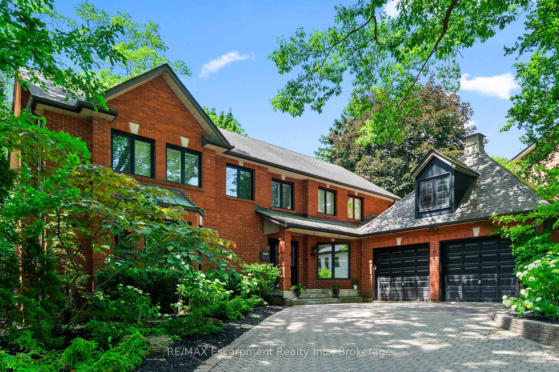 Photo 1 of 104 Whittington Place, Oakville, Southwest — HOMEH