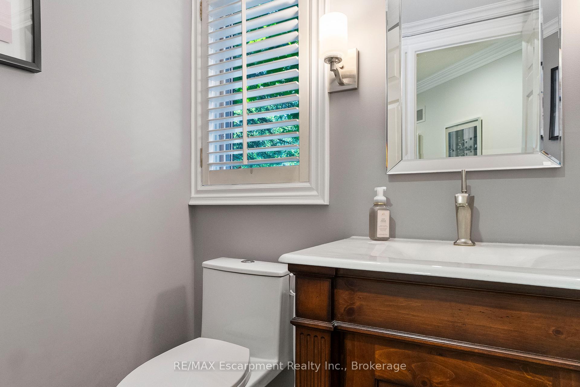 Photo 17 of 104 Whittington Place, Oakville, Southwest — HOMEH