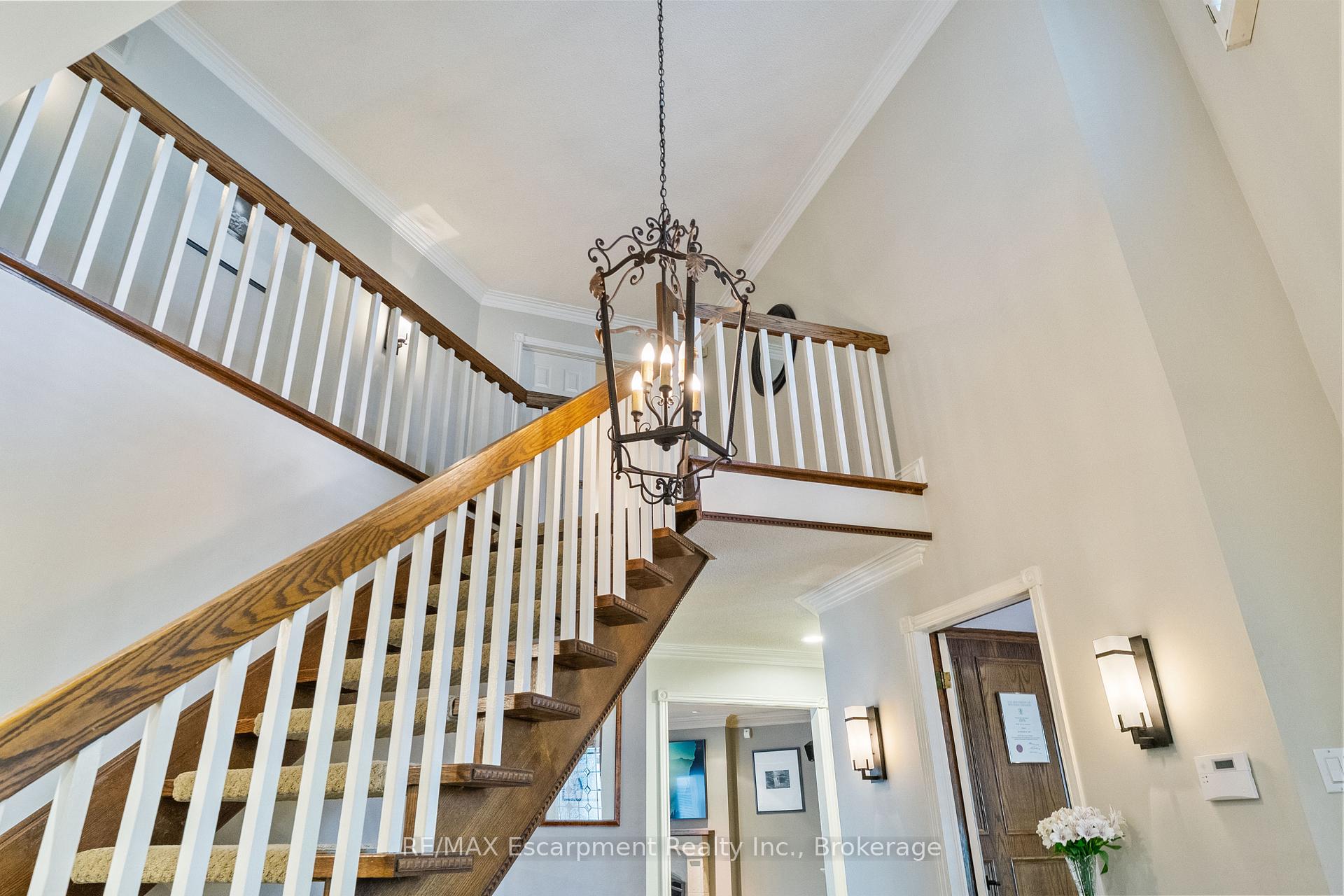 Photo 18 of 104 Whittington Place, Oakville, Southwest — HOMEH