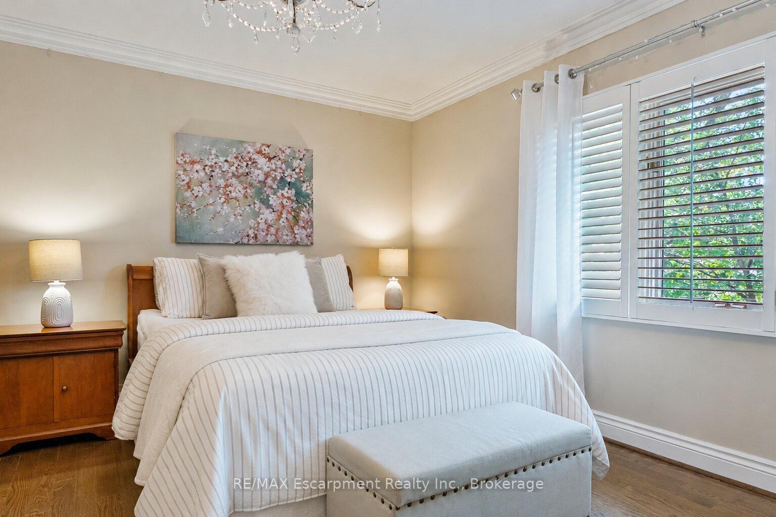 Photo 26 of 104 Whittington Place, Oakville, Southwest — HOMEH