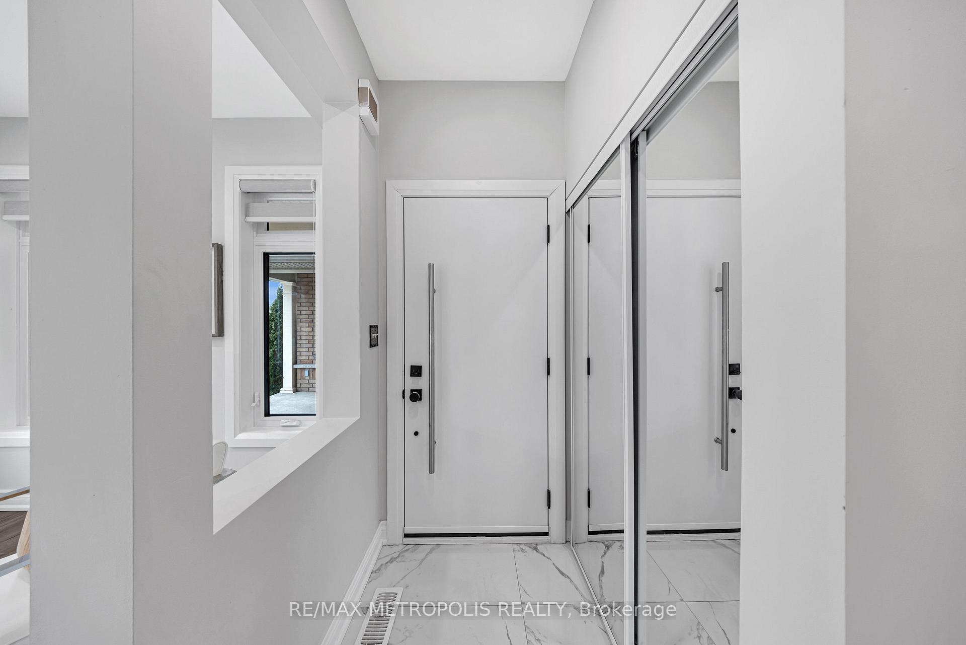 Photo 8 of 10 Snowcreek Street, Markham, Cornell — HOMEH