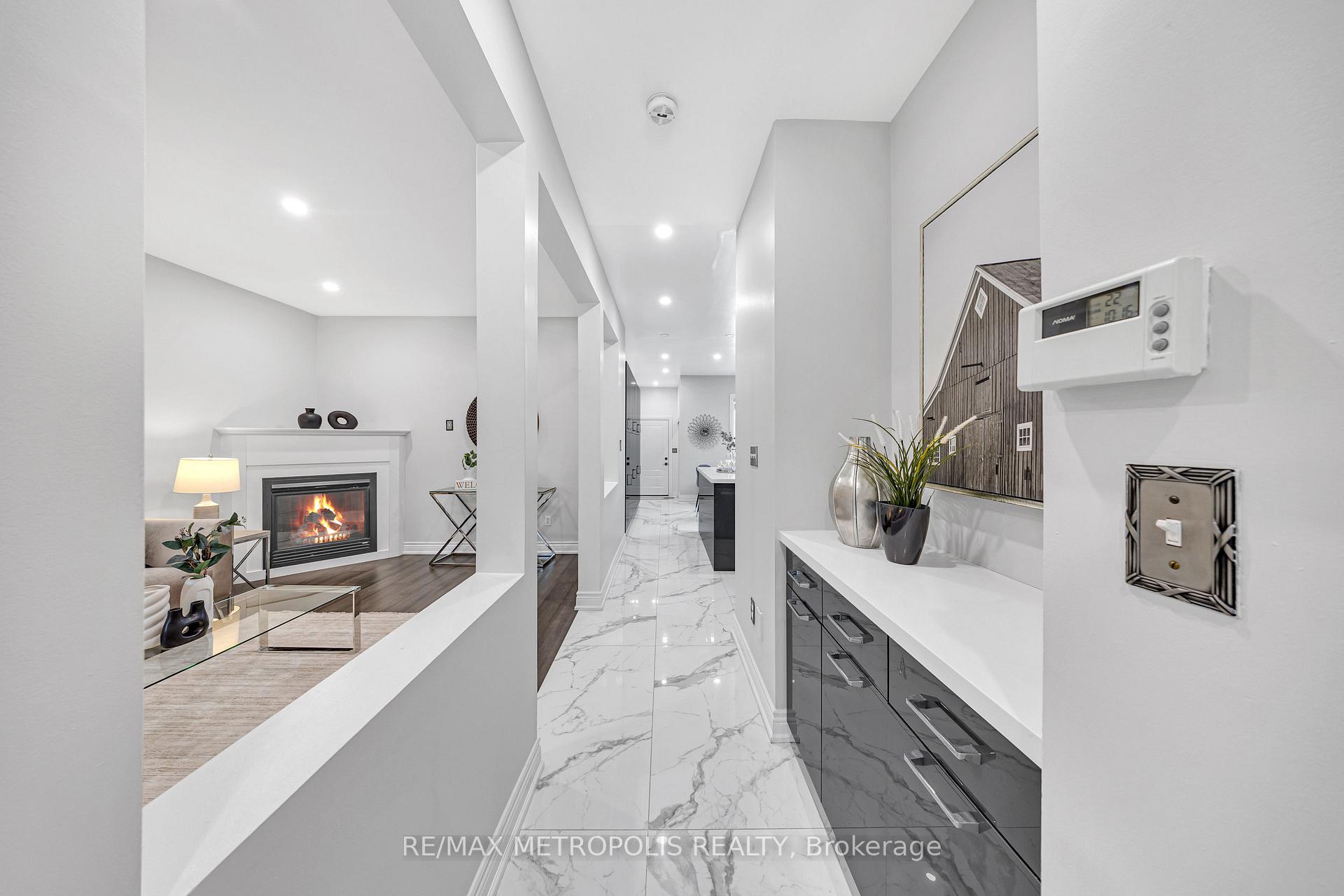 Photo 9 of 10 Snowcreek Street, Markham, Cornell — HOMEH
