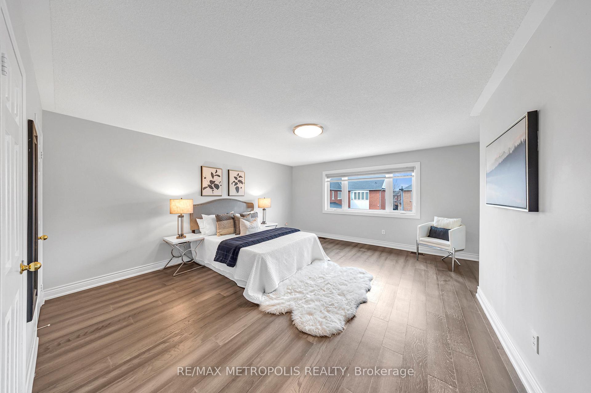 Photo 25 of 10 Snowcreek Street, Markham, Cornell — HOMEH