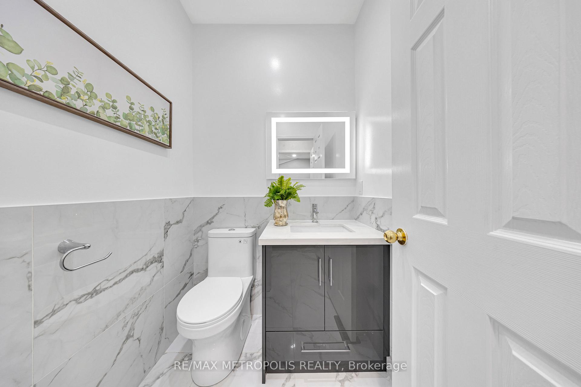 Photo 33 of 10 Snowcreek Street, Markham, Cornell — HOMEH