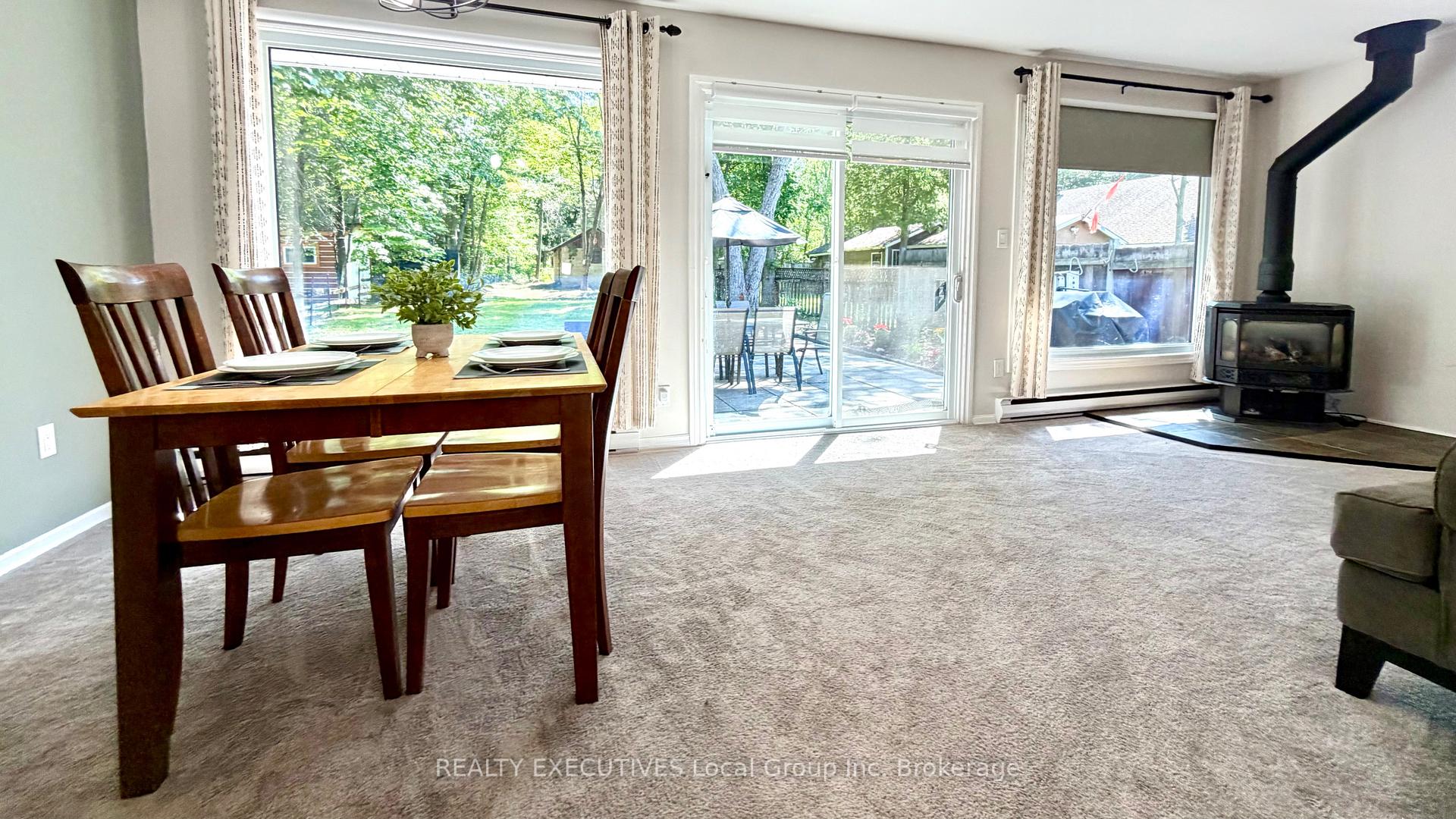 Photo 20 of 1062 Premier Road, North Bay, Ferris — HOMEH