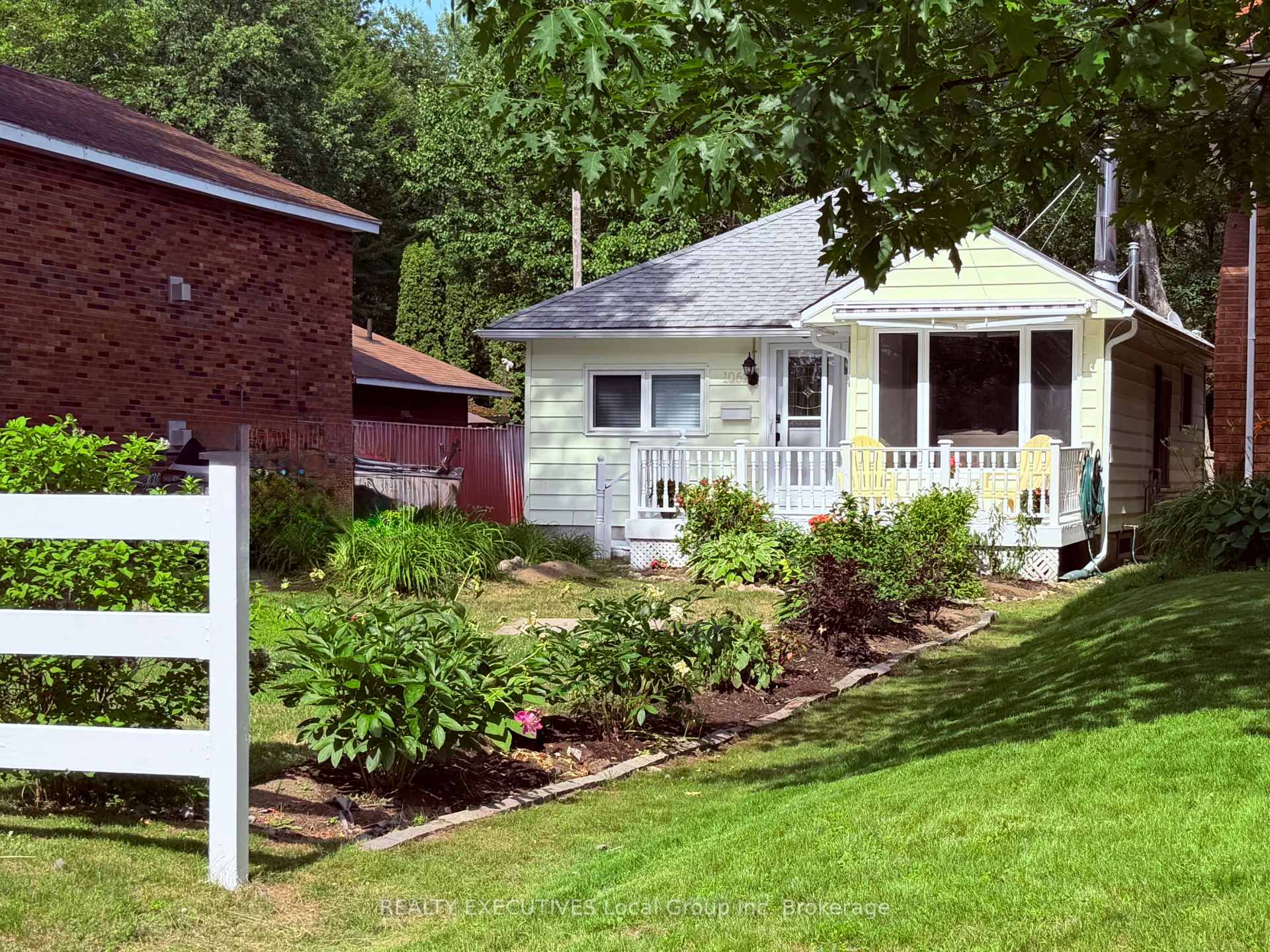 Photo 34 of 1062 Premier Road, North Bay, Ferris — HOMEH