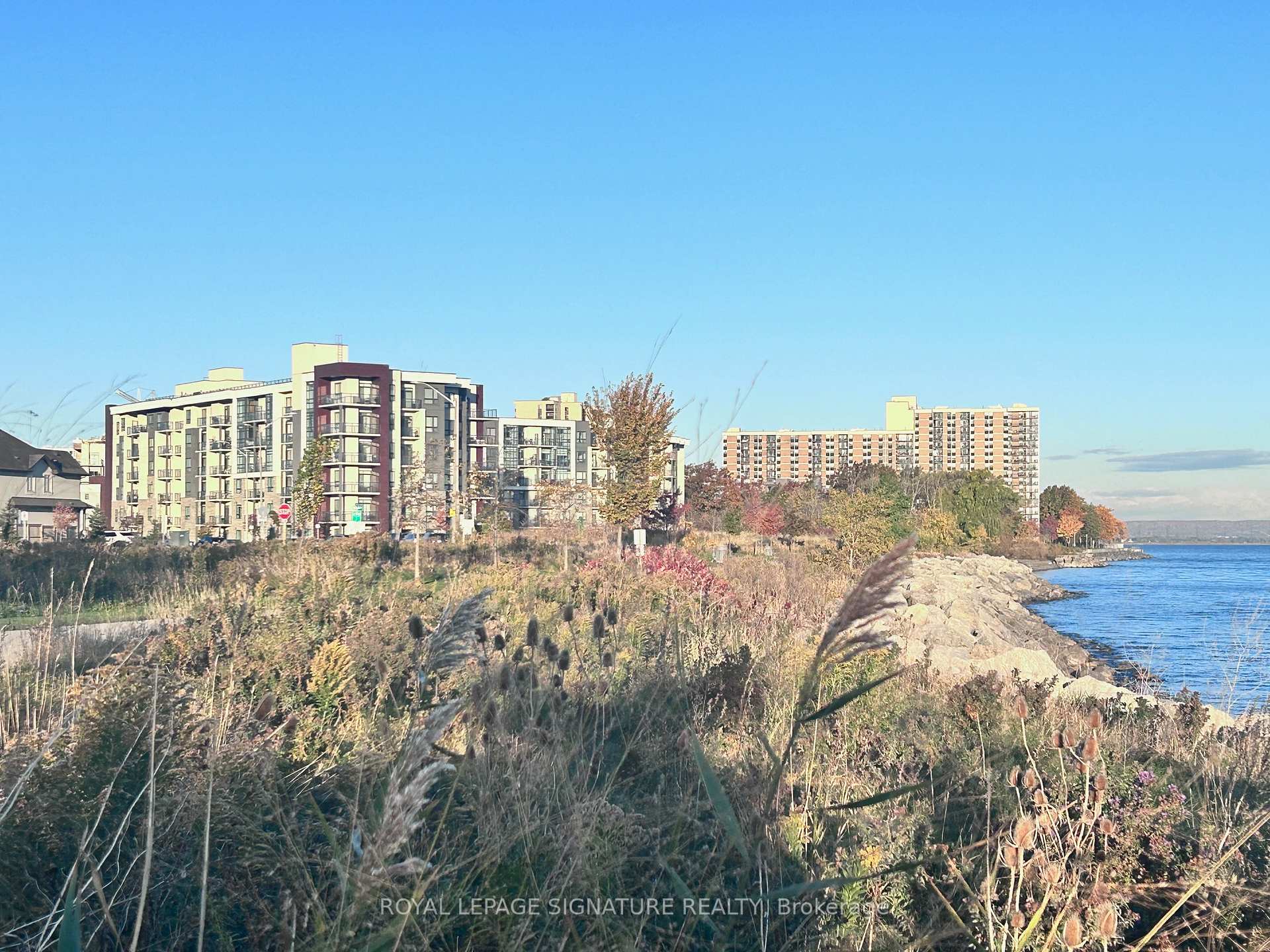 Photo 1 of Unit 110, 101 Shoreview Place, Hamilton, Stoney Creek — HOMEH
