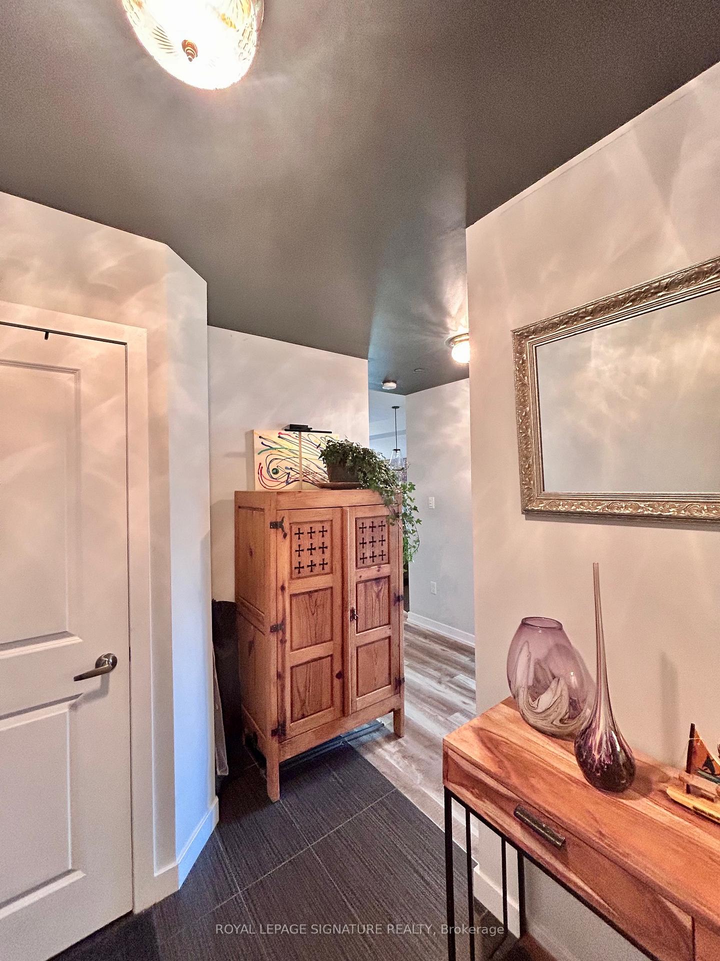 Photo 3 of Unit 110, 101 Shoreview Place, Hamilton, Stoney Creek — HOMEH