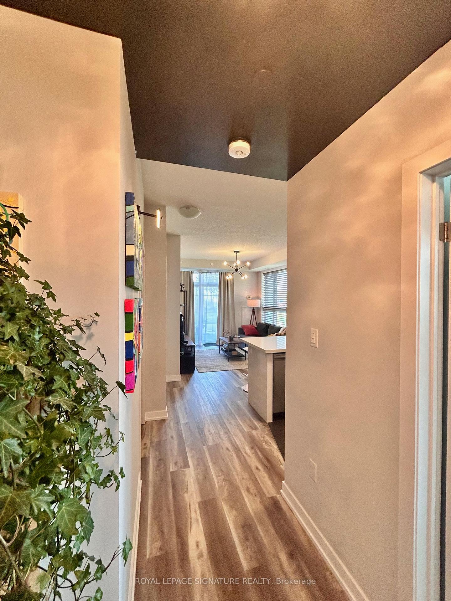 Photo 4 of Unit 110, 101 Shoreview Place, Hamilton, Stoney Creek — HOMEH