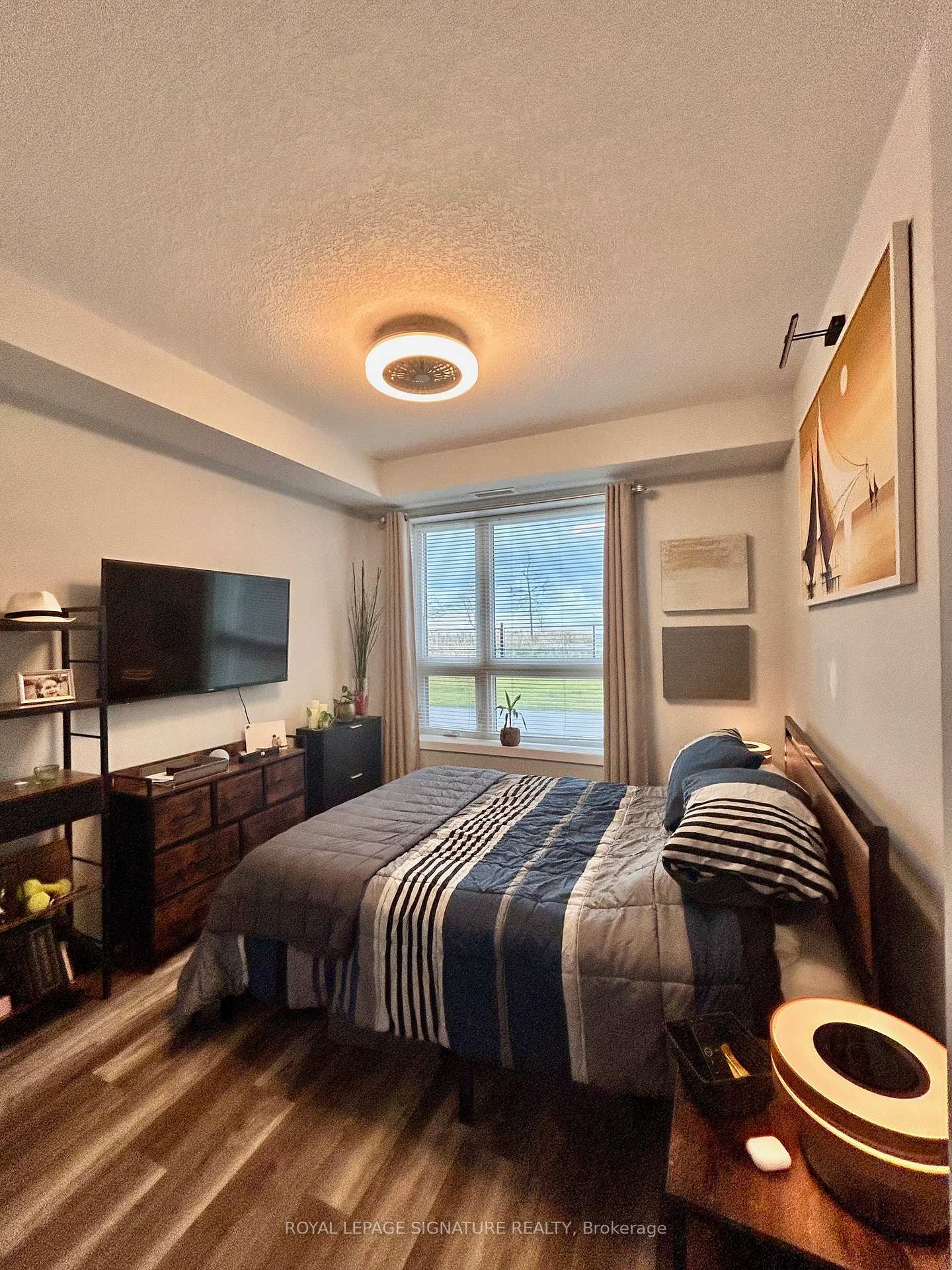 Photo 13 of Unit 110, 101 Shoreview Place, Hamilton, Stoney Creek — HOMEH