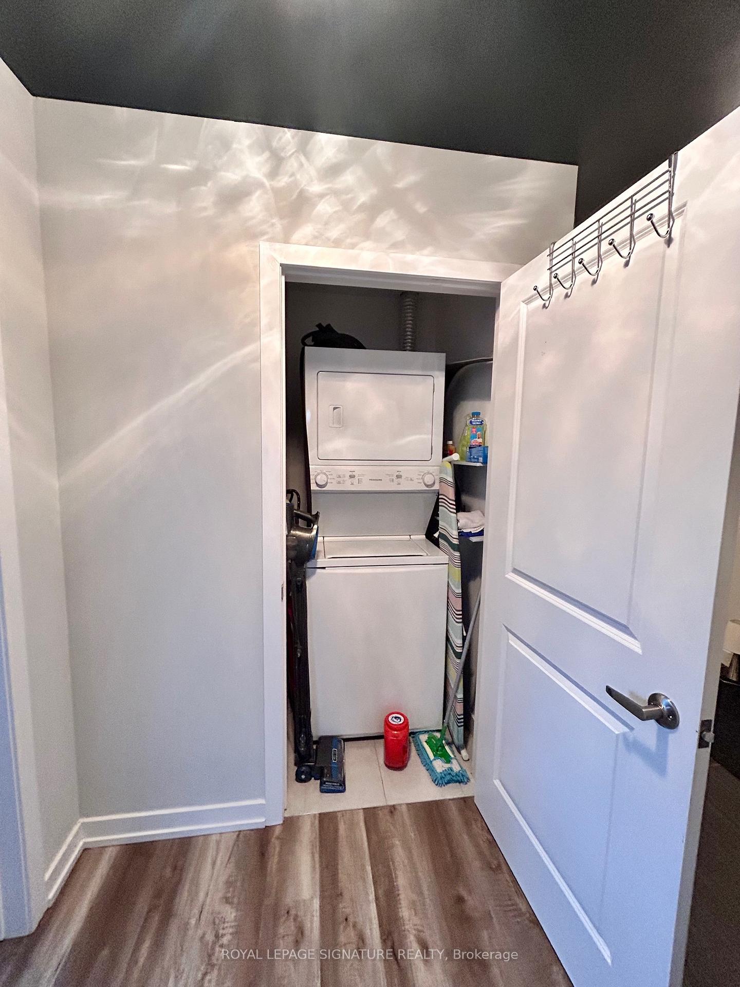 Photo 14 of Unit 110, 101 Shoreview Place, Hamilton, Stoney Creek — HOMEH