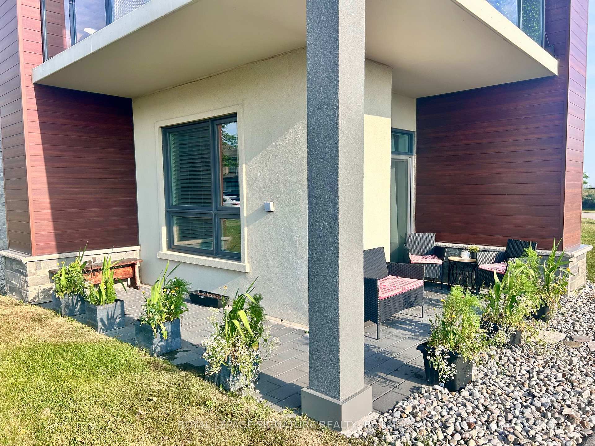 Photo 15 of Unit 110, 101 Shoreview Place, Hamilton, Stoney Creek — HOMEH