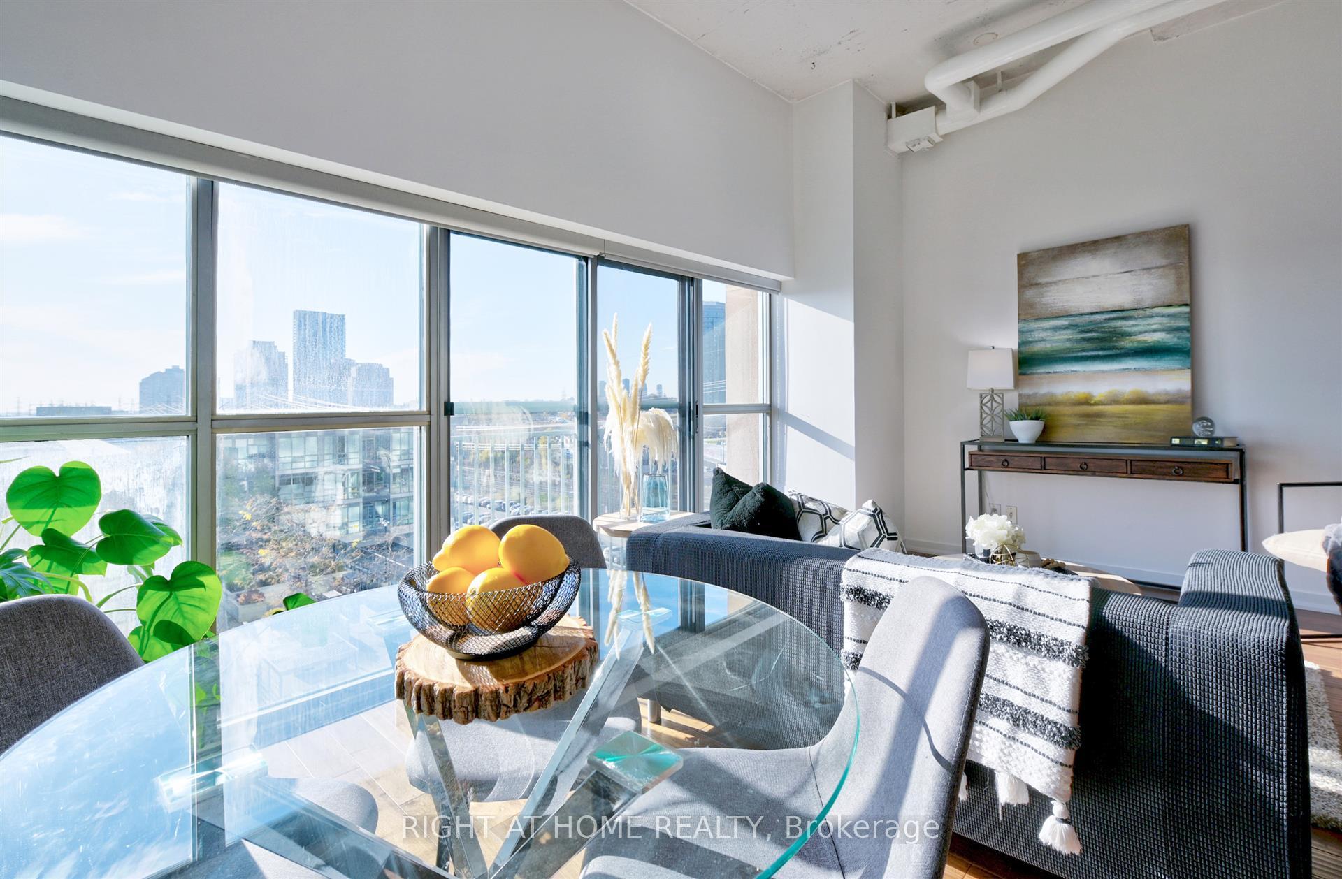 Photo 10 of Unit 611, 2 Fieldway Road, Etobicoke, Islington-City Centre West — HOMEH