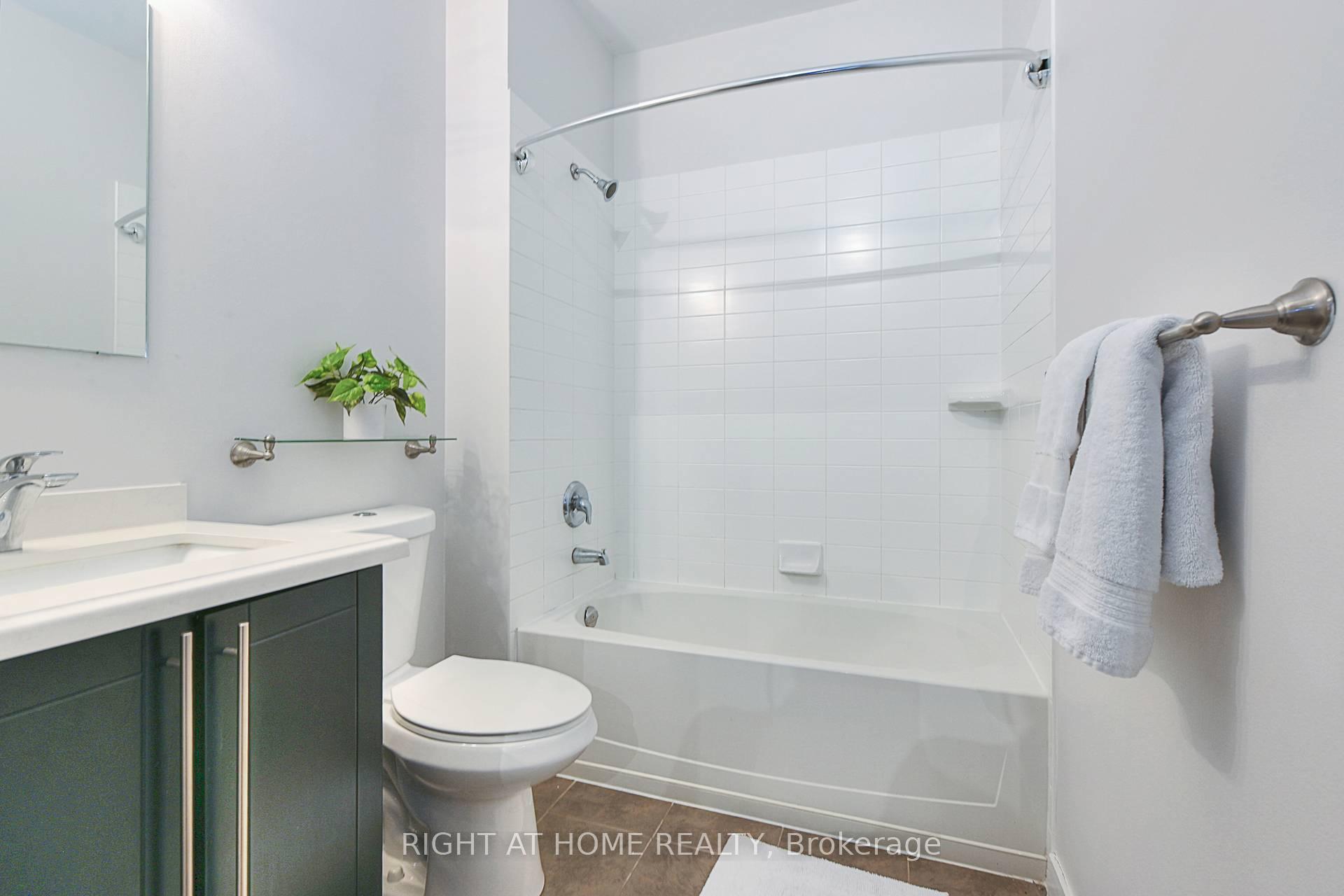 Photo 14 of Unit 611, 2 Fieldway Road, Etobicoke, Islington-City Centre West — HOMEH