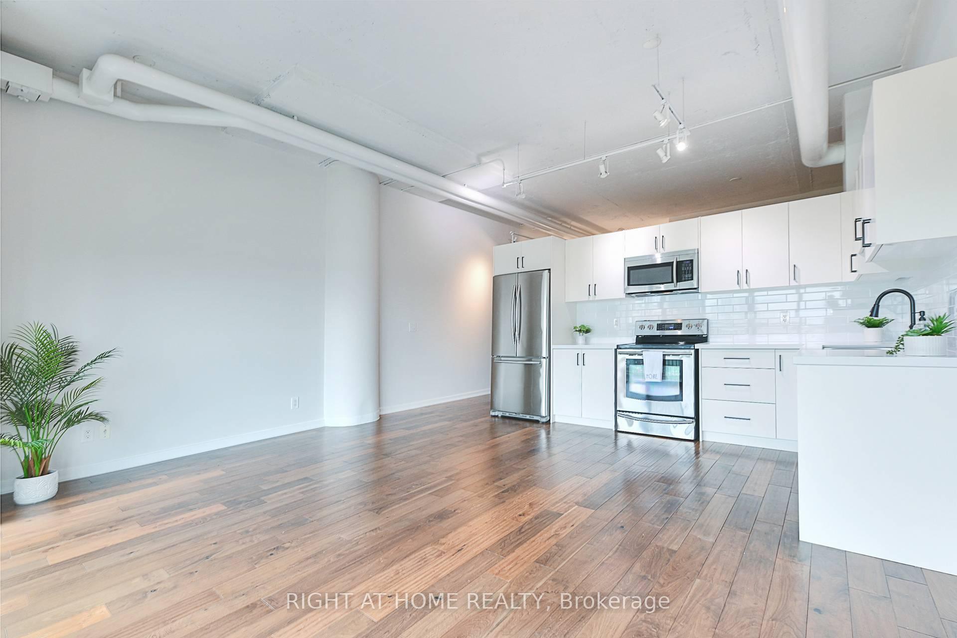 Photo 23 of Unit 611, 2 Fieldway Road, Etobicoke, Islington-City Centre West — HOMEH