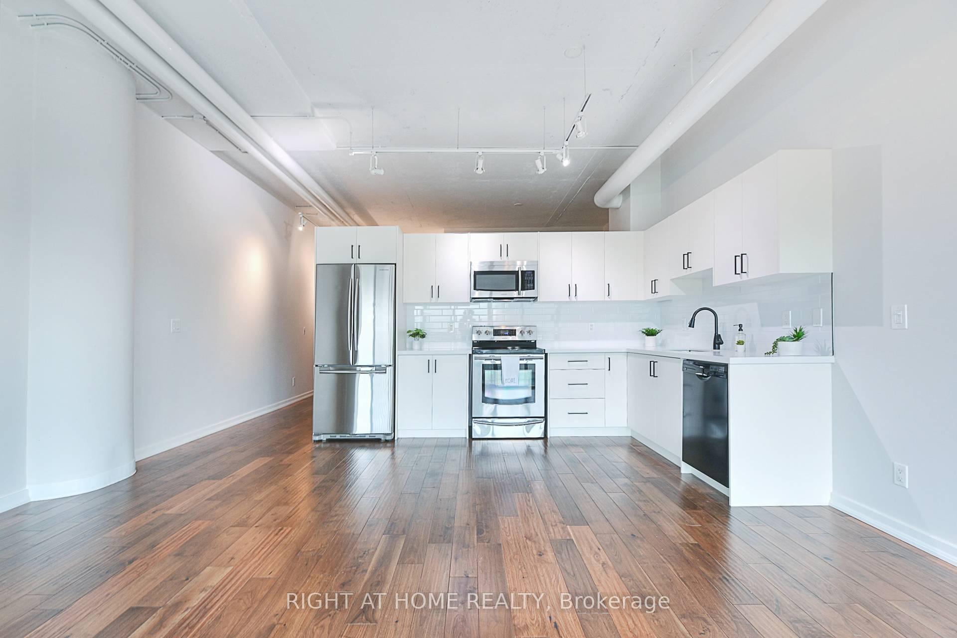 Photo 24 of Unit 611, 2 Fieldway Road, Etobicoke, Islington-City Centre West — HOMEH