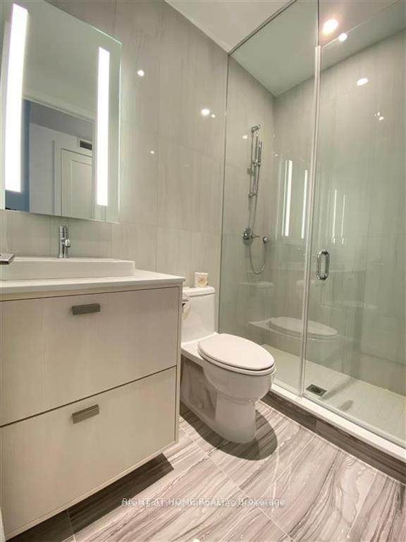 Photo 5 of Unit 2013, 480 Front Street W, Toronto, Waterfront Communities — HOMEH