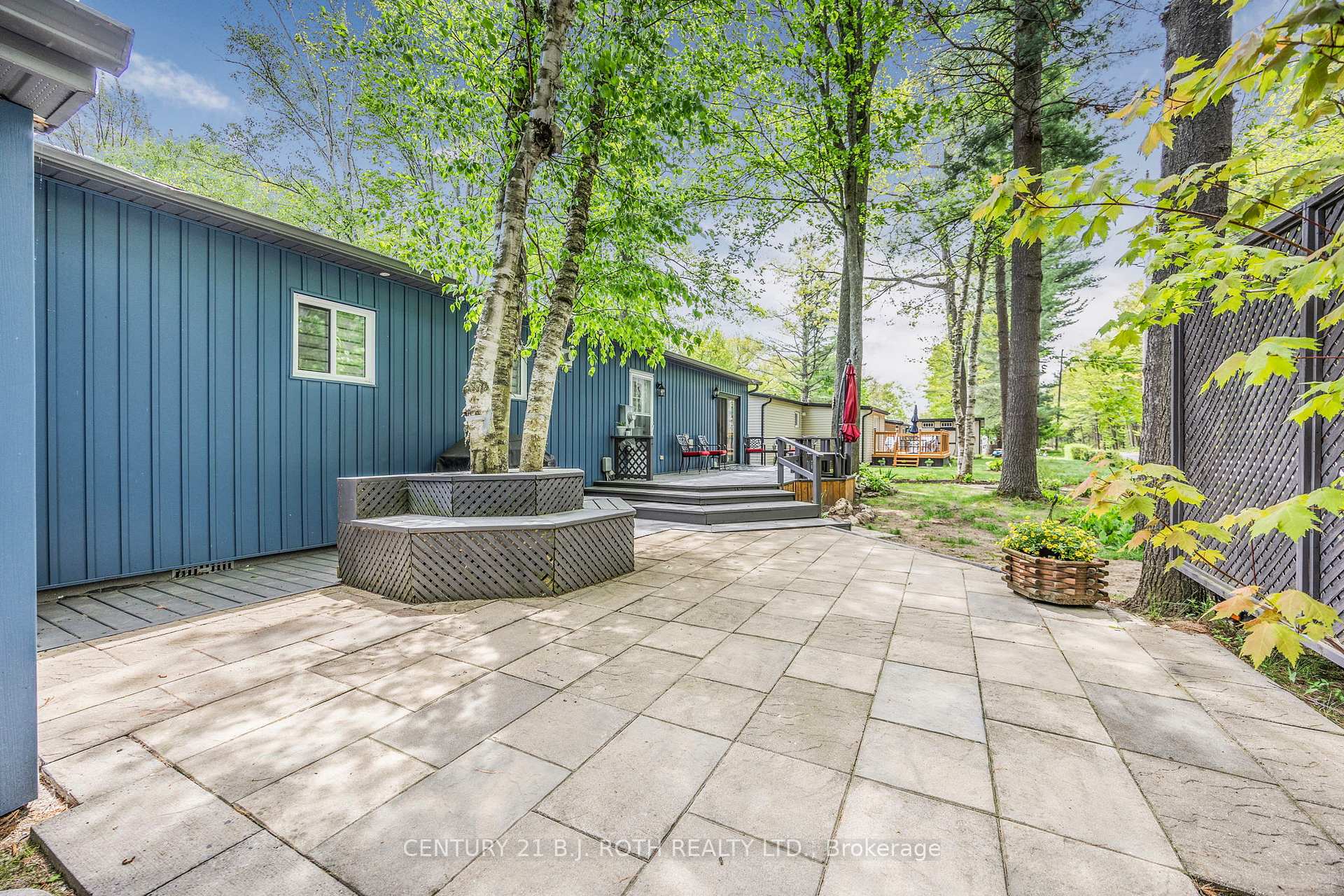 Photo 25 of 10 Allen Drive N, Wasaga Beach — HOMEH