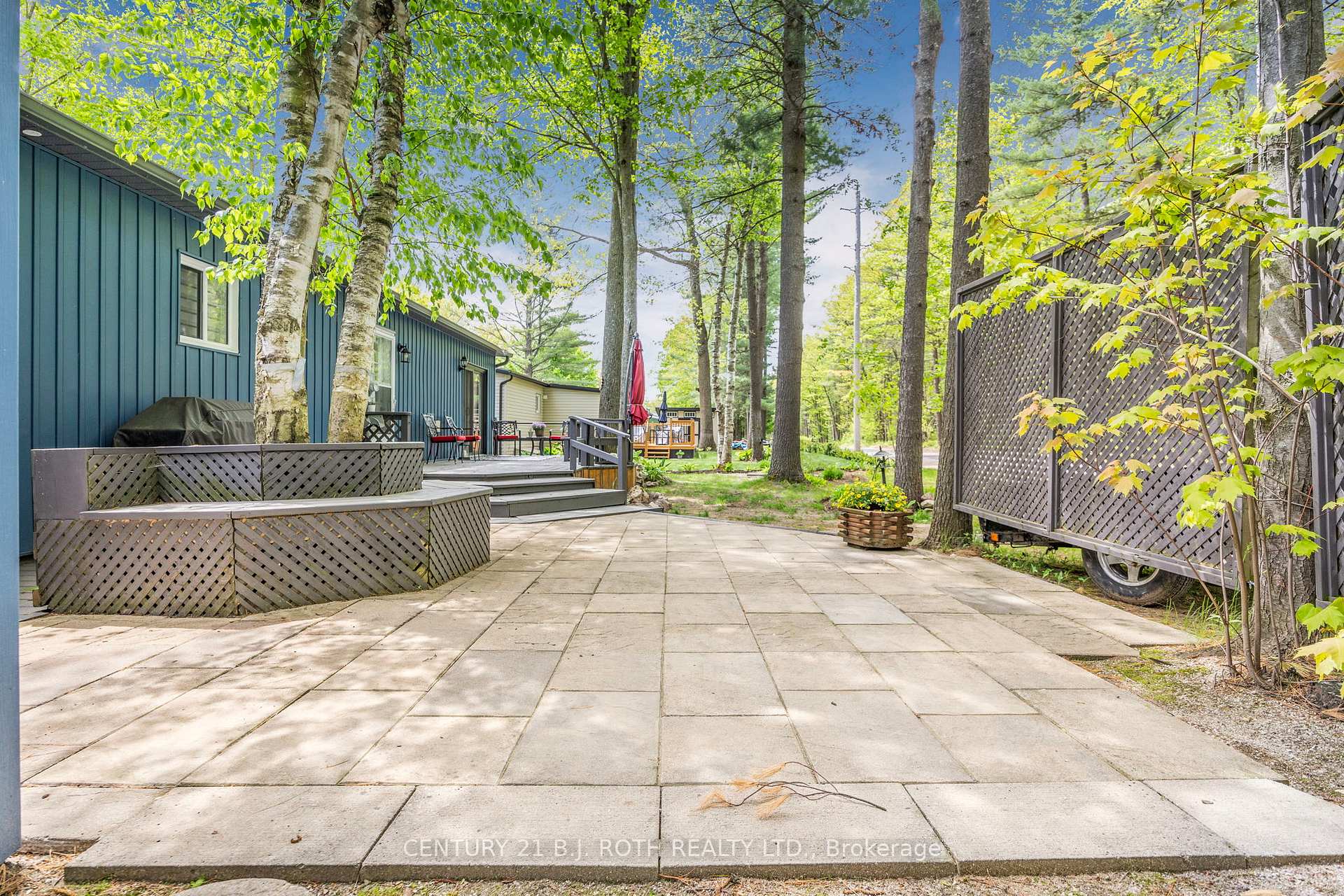 Photo 28 of 10 Allen Drive N, Wasaga Beach — HOMEH