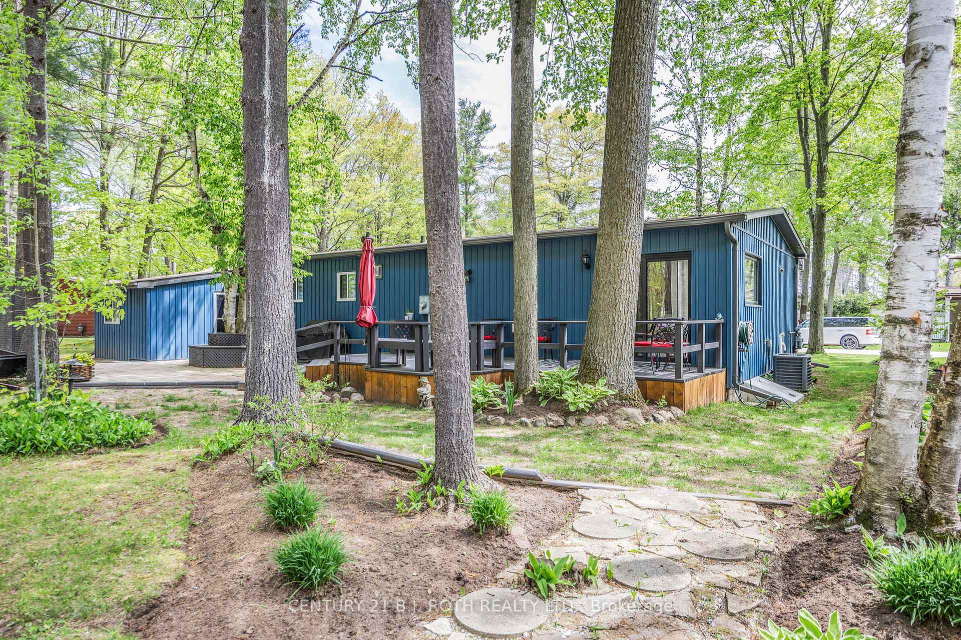 Photo 29 of 10 Allen Drive N, Wasaga Beach — HOMEH