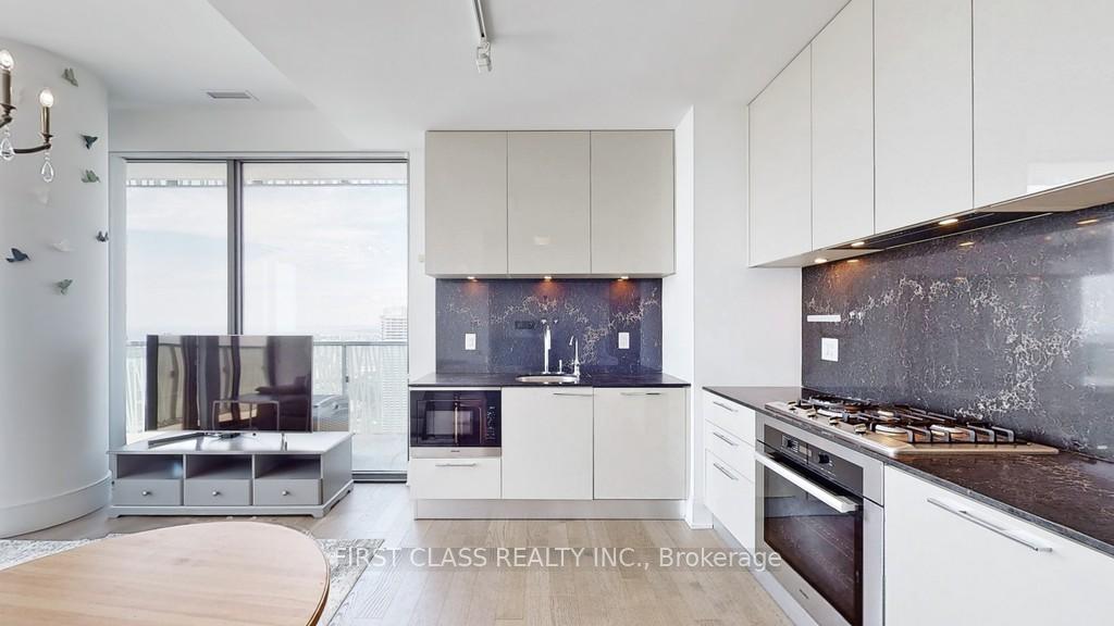 Photo 7 of Unit LPH5403, 50 Charles Street, Toronto, Church-Yonge Corridor — HOMEH