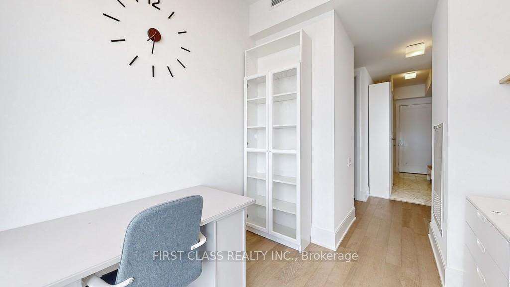 Photo 14 of Unit LPH5403, 50 Charles Street, Toronto, Church-Yonge Corridor — HOMEH