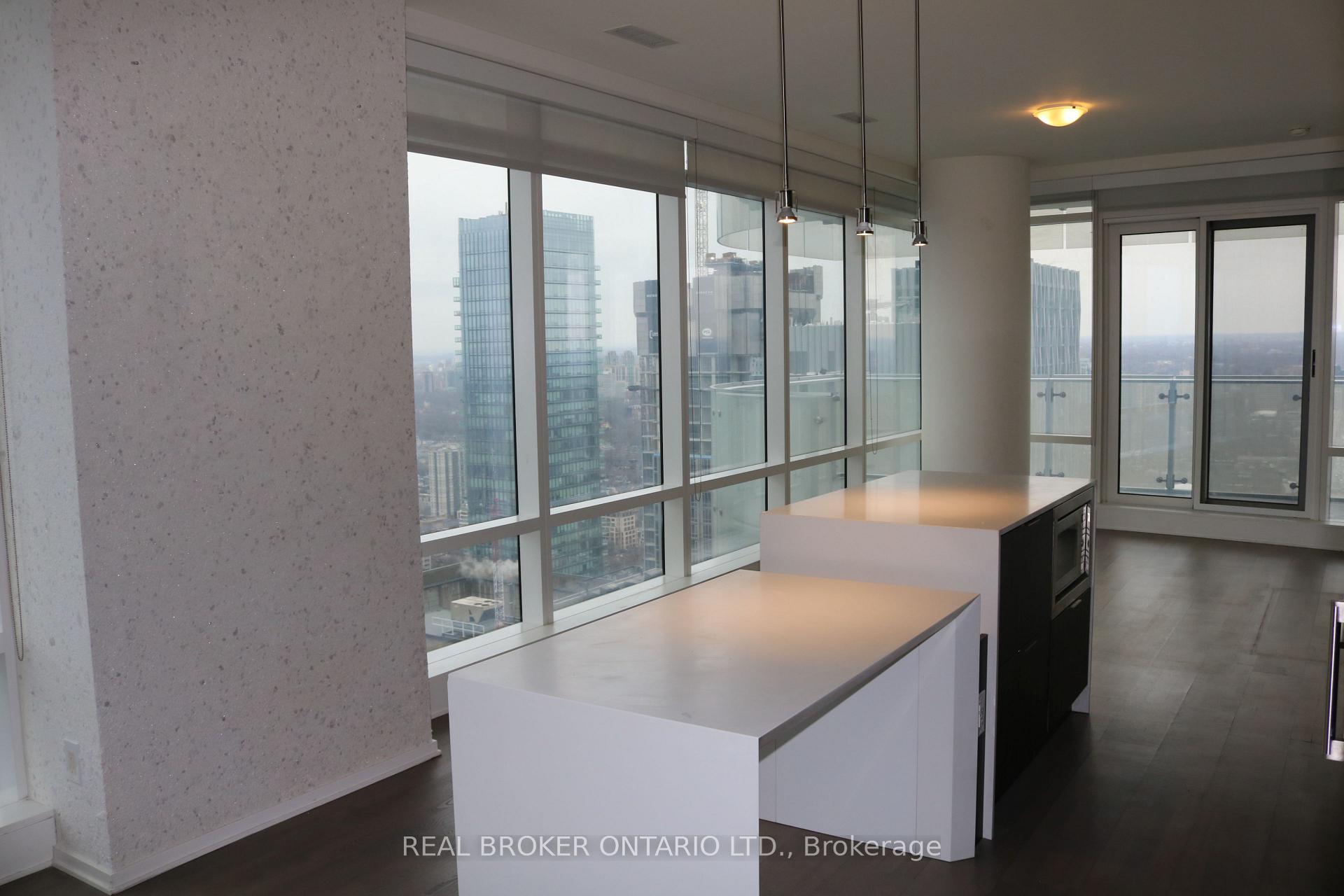 Photo 21 of Unit 5209, 1 Bloor Street E, Toronto, Church-Yonge Corridor — HOMEH