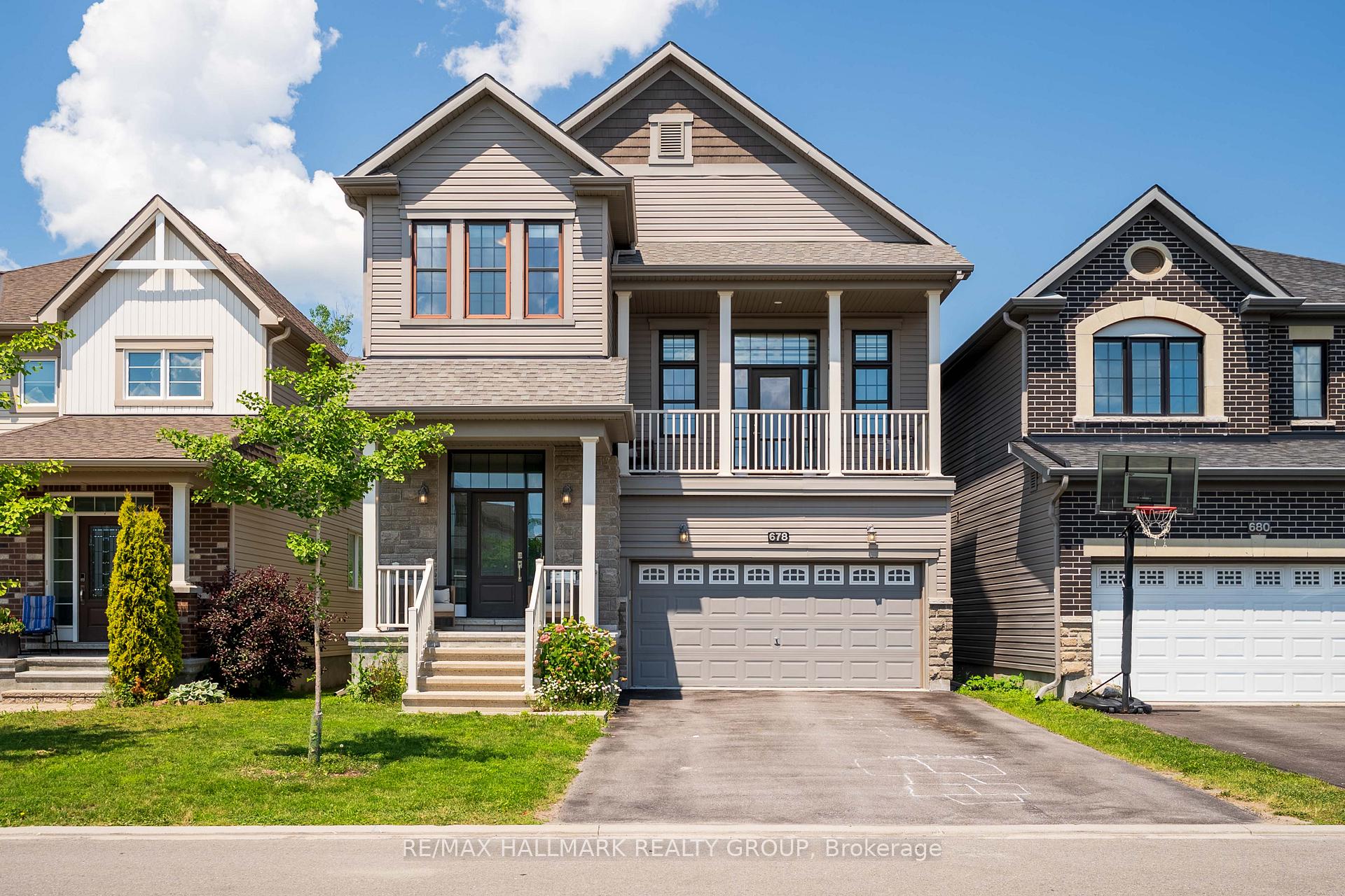 Photo 1 of 678 Eagle Crest Heights, Ottawa, Stittsville (North) — HOMEH