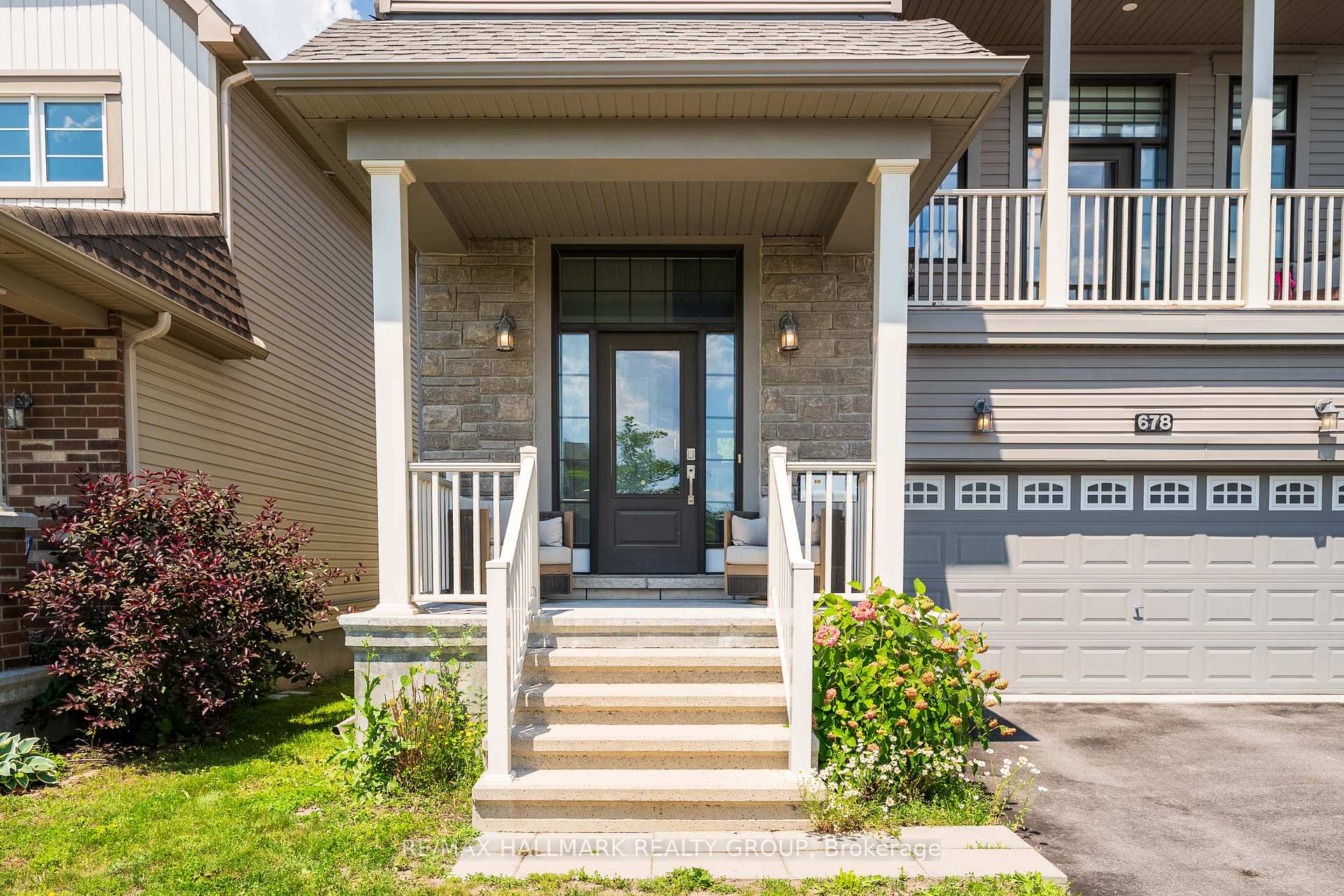 Photo 2 of 678 Eagle Crest Heights, Ottawa, Stittsville (North) — HOMEH