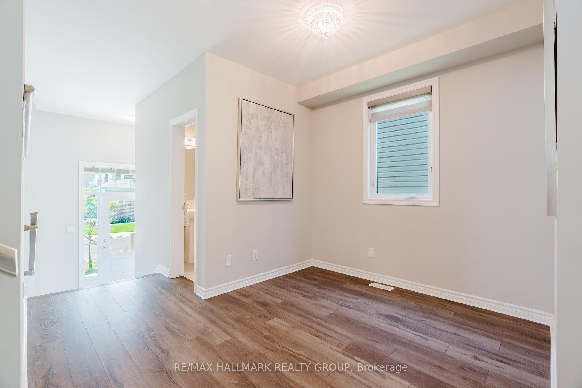 Photo 6 of 678 Eagle Crest Heights, Ottawa, Stittsville (North) — HOMEH