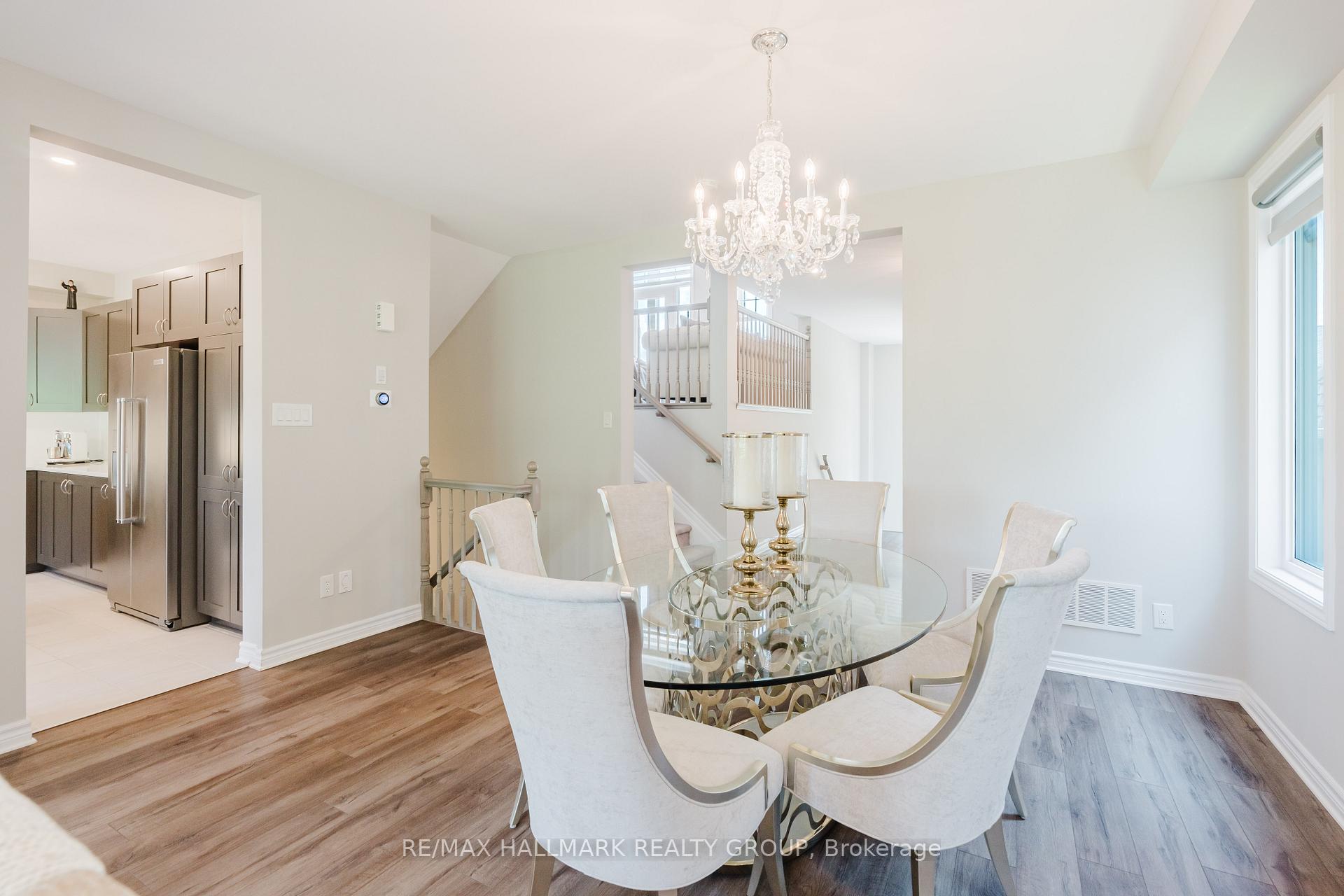 Photo 10 of 678 Eagle Crest Heights, Ottawa, Stittsville (North) — HOMEH