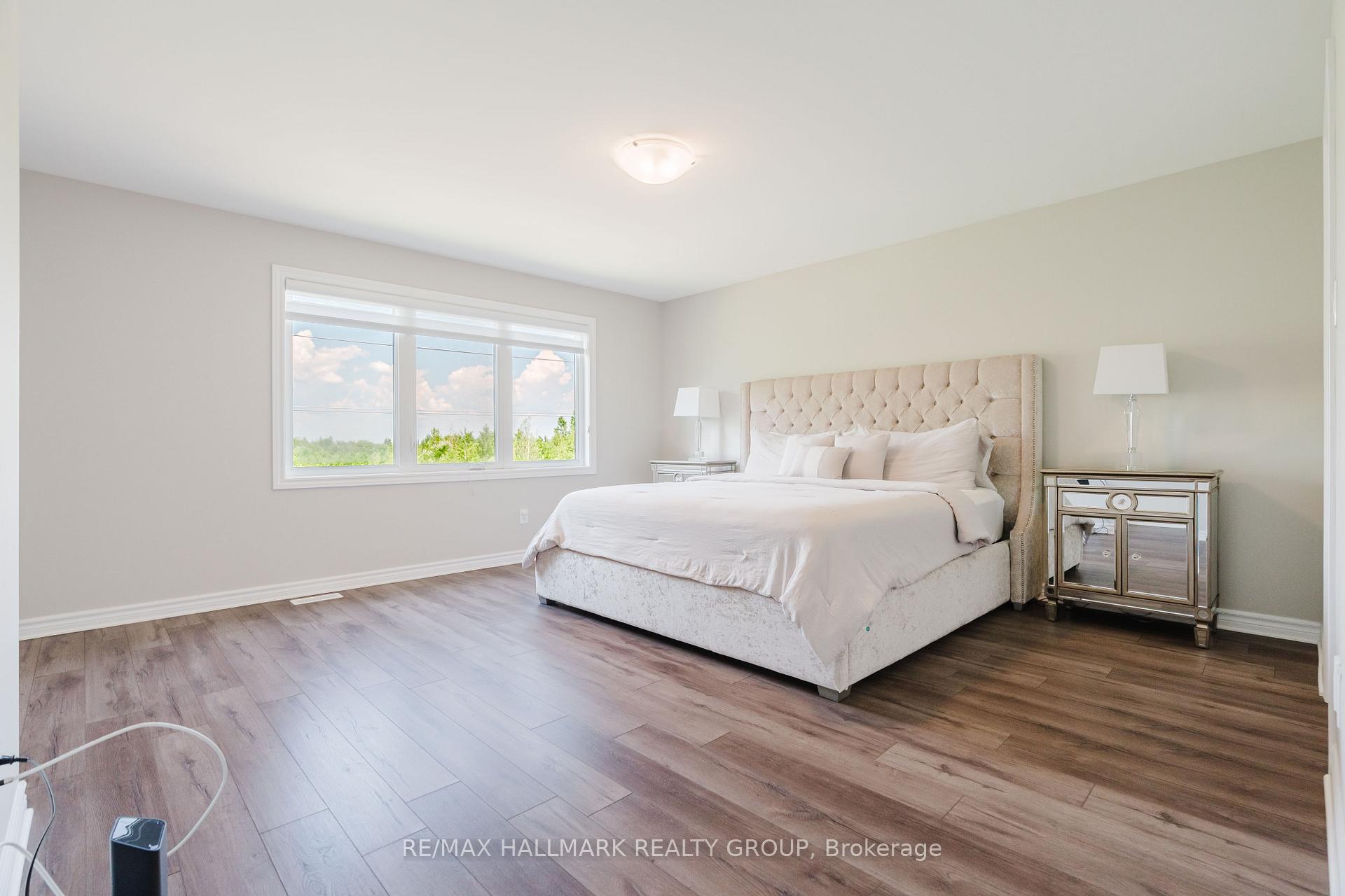 Photo 20 of 678 Eagle Crest Heights, Ottawa, Stittsville (North) — HOMEH