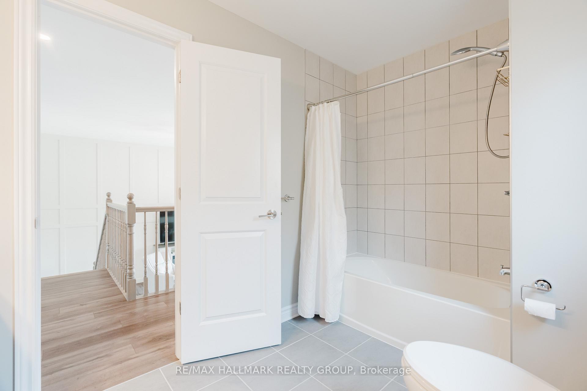 Photo 28 of 678 Eagle Crest Heights, Ottawa, Stittsville (North) — HOMEH