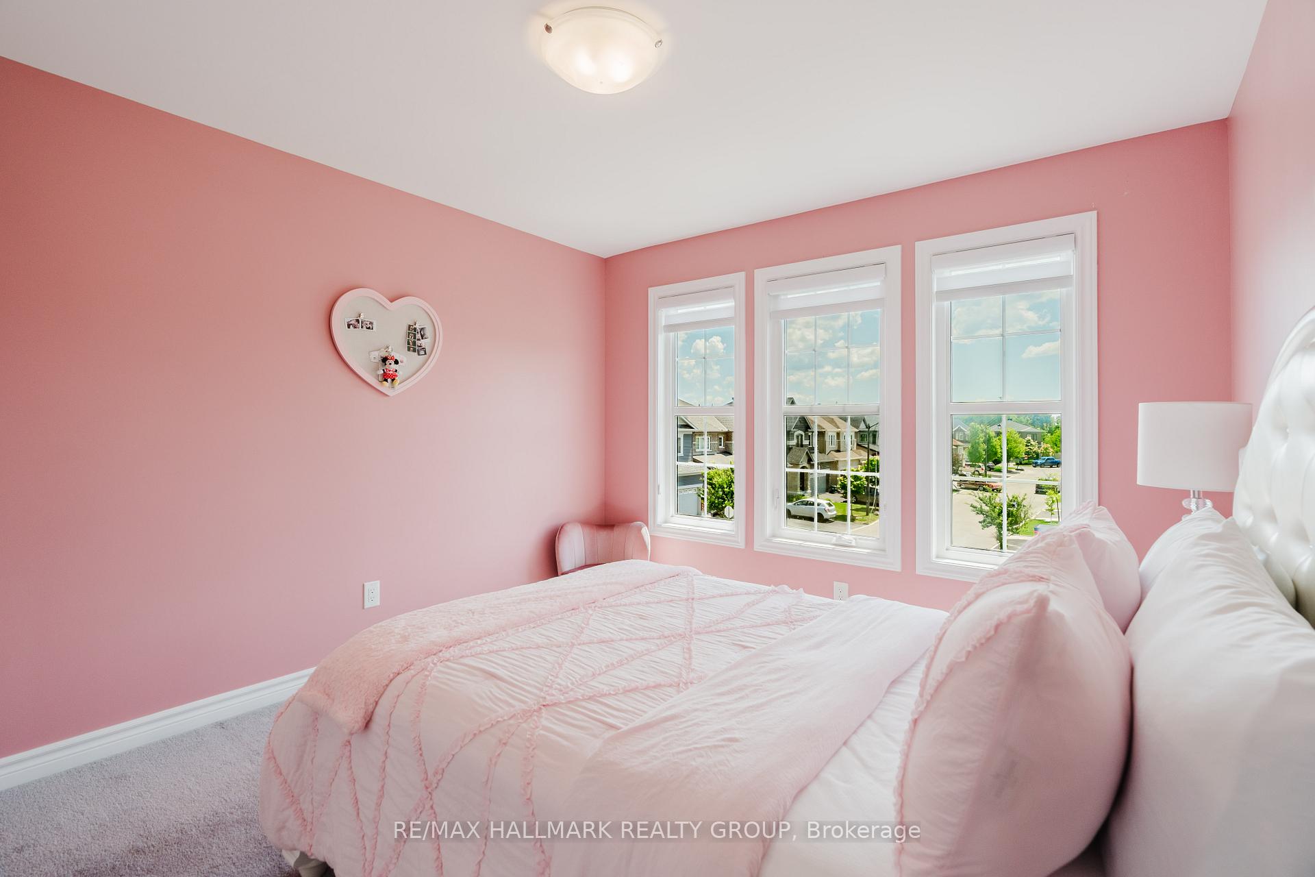 Photo 30 of 678 Eagle Crest Heights, Ottawa, Stittsville (North) — HOMEH