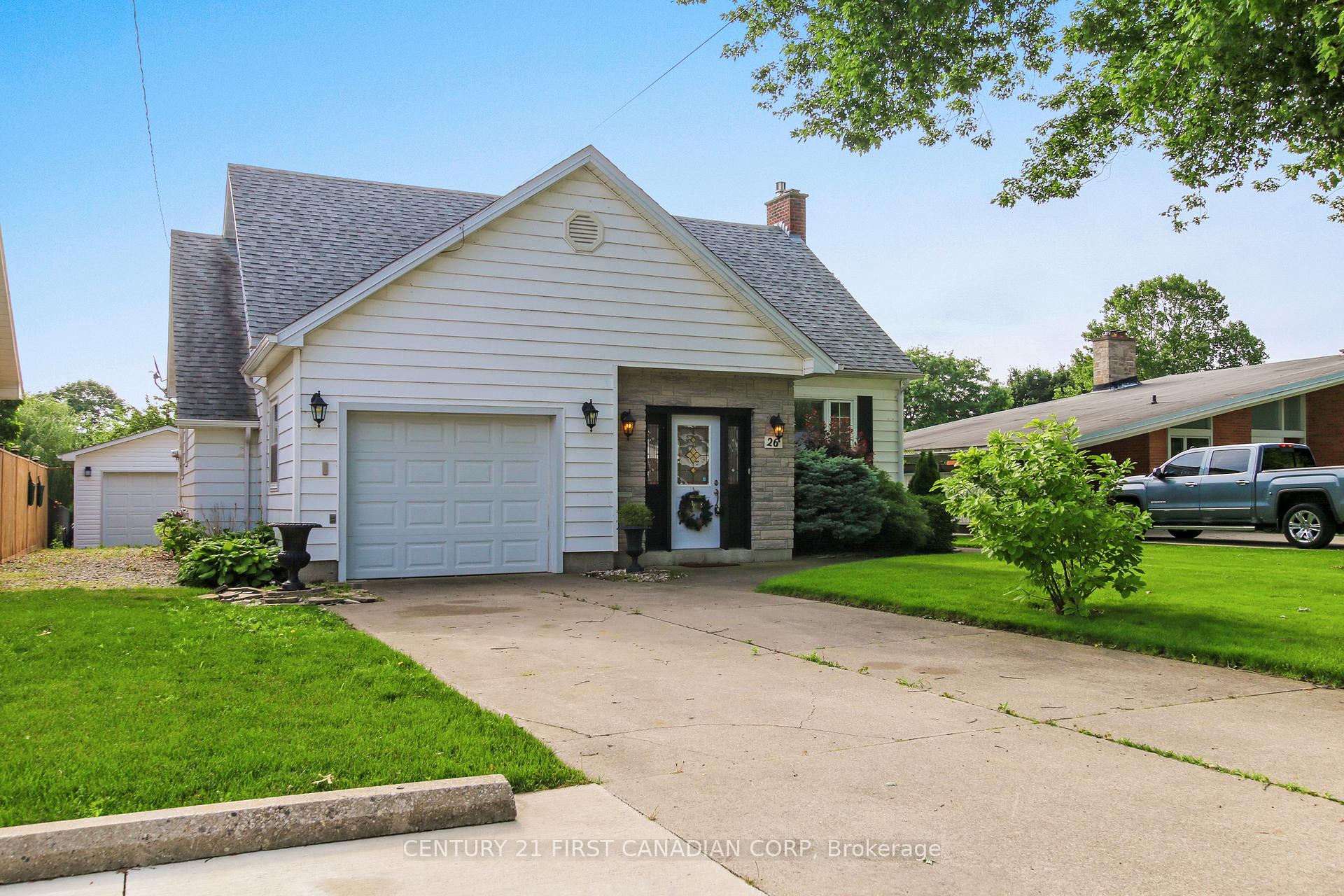 Front of 26 Grand Avenue